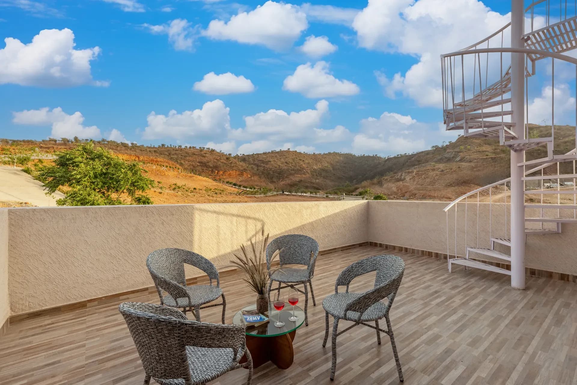 Shourya Zenna | 3-BHK | Pvt Pool & Garden | Terrace | Scenic Views - Image 8