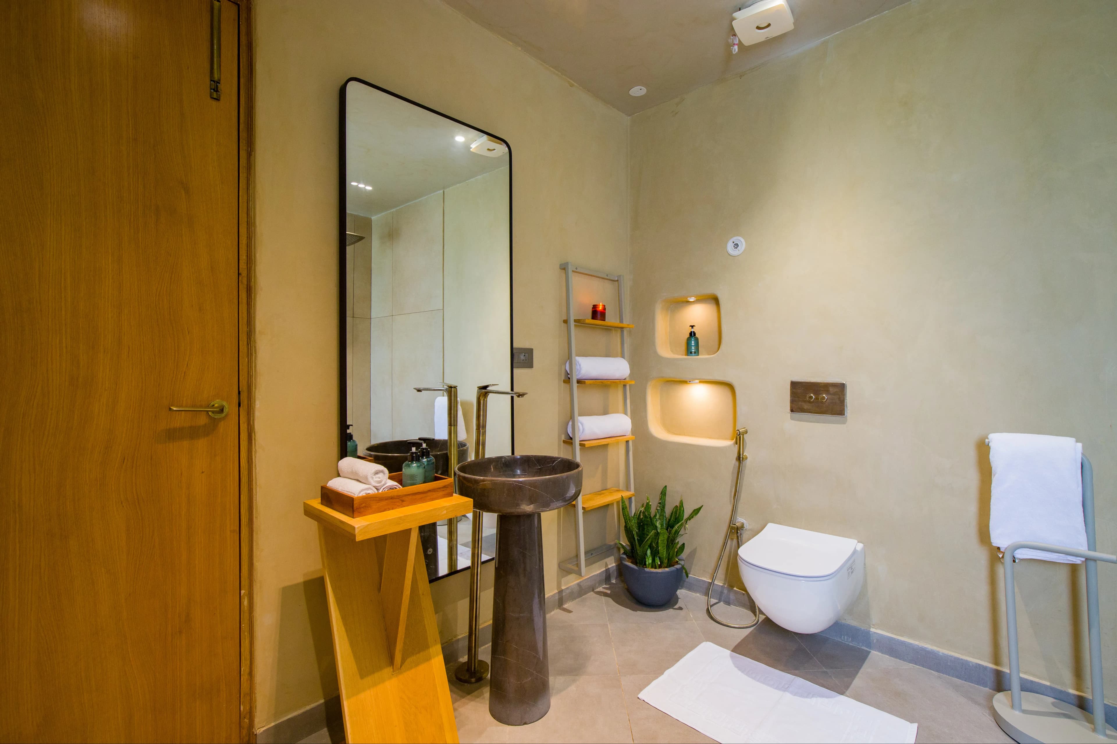 Villa Fiorita | Stunning Mediterranean-Style 3-BHK Pet-friendly Villa With Private Pool & Outdoor Bar - Image 44