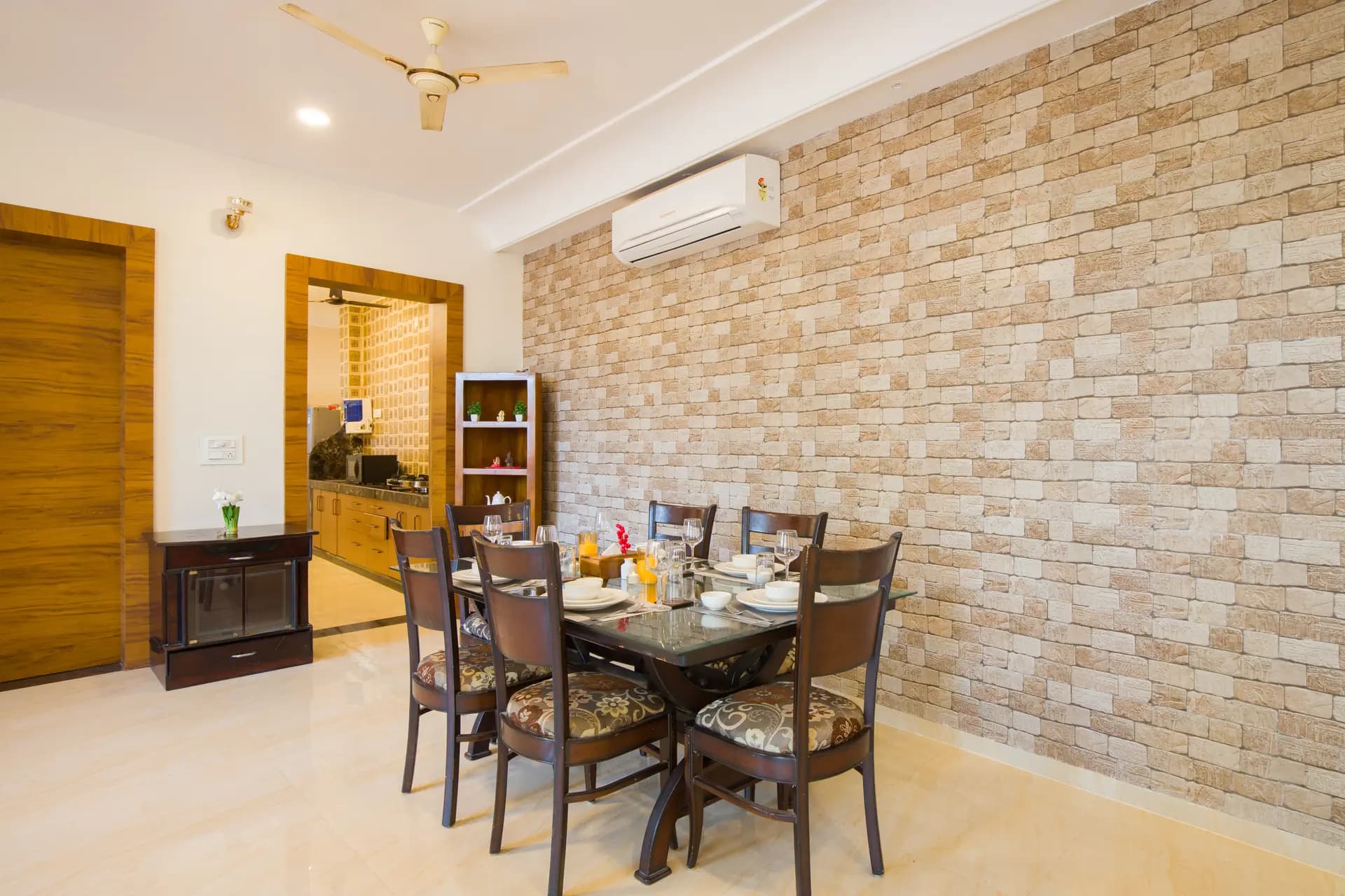 Roohmon’s Farm | Exquisite 5-BHK Retreat With Private Pool, Garden & Bar - Image 9