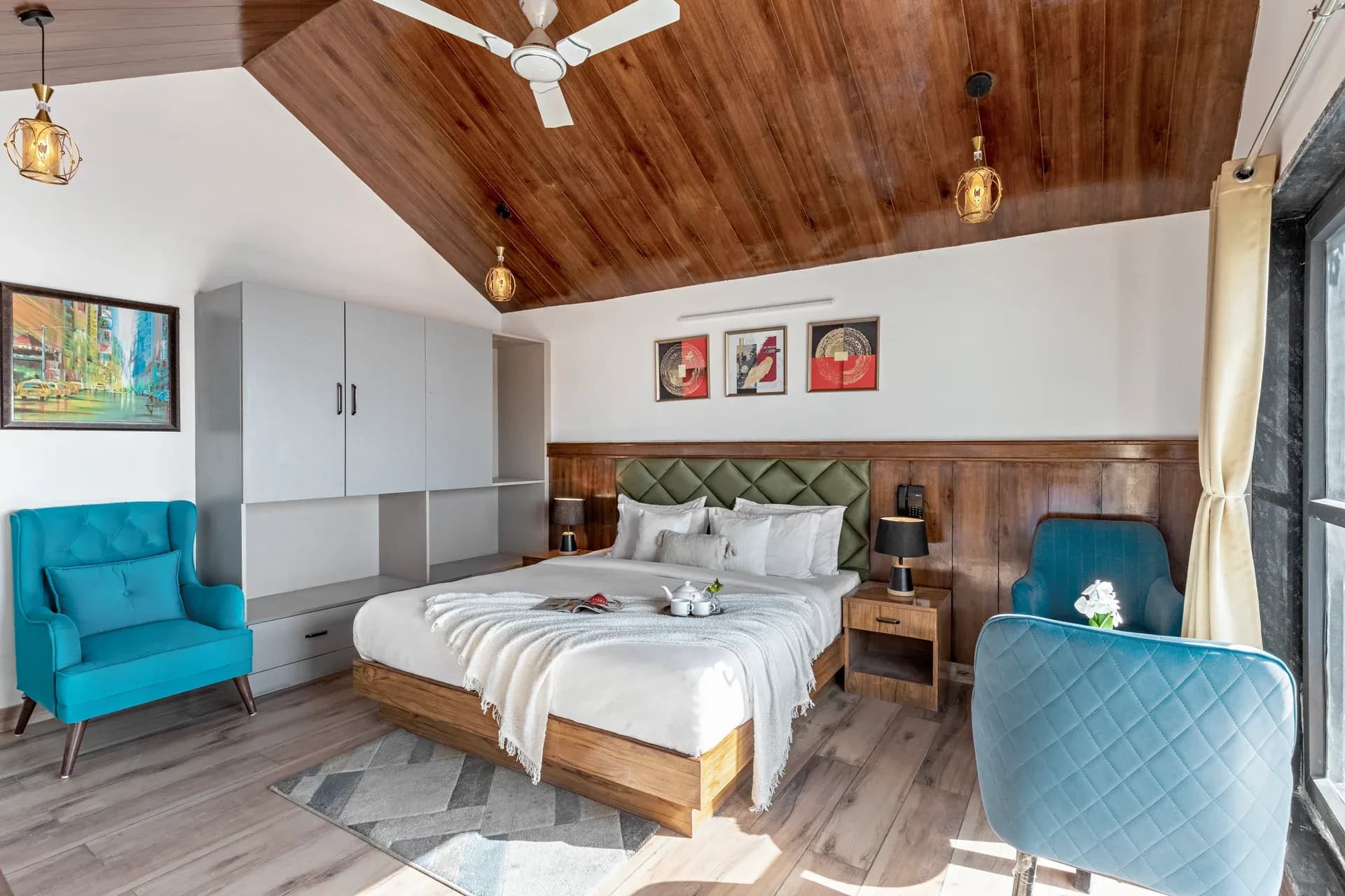Evara | Serene Pet-friendly 4-BHK Hill Retreat W/ Balcony, Fireplace & Scenic Views - Image 31