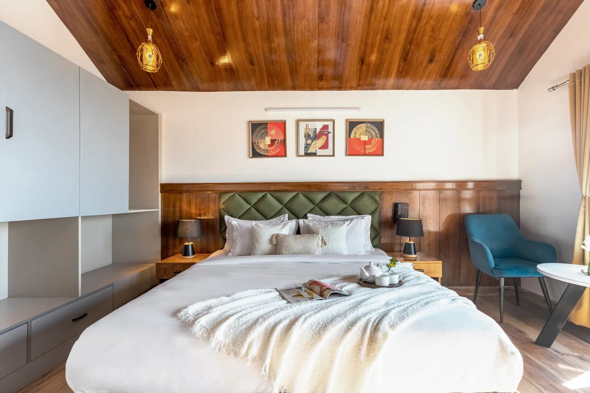 Evara | Serene Pet-friendly 4-BHK Hill Retreat W/ Balcony, Fireplace & Scenic Views - Image 30