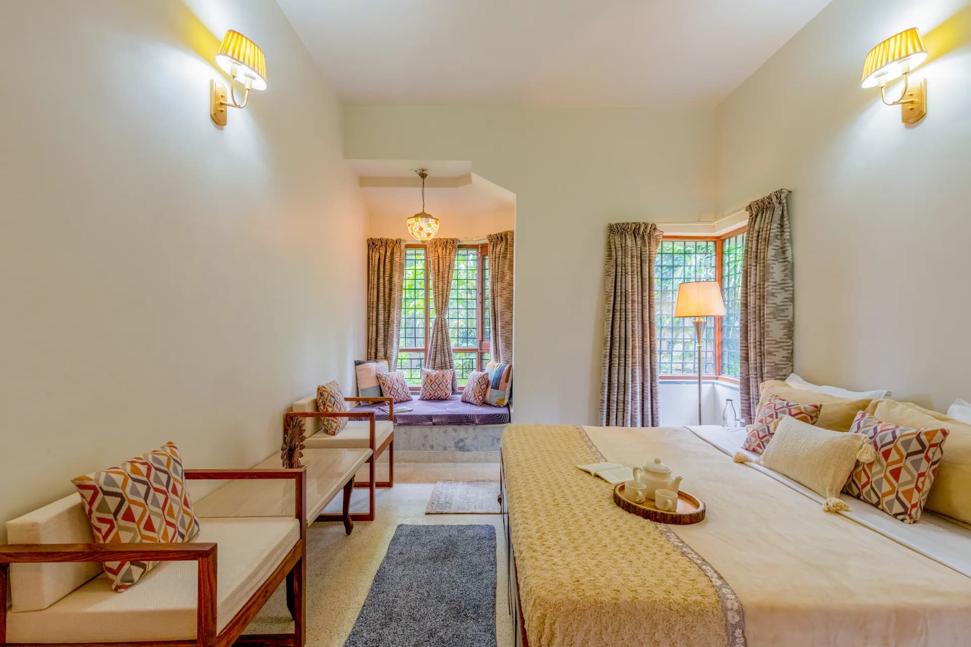 Irayna | 4-BHK | Garden & Lake View | Studio Room - Image 18