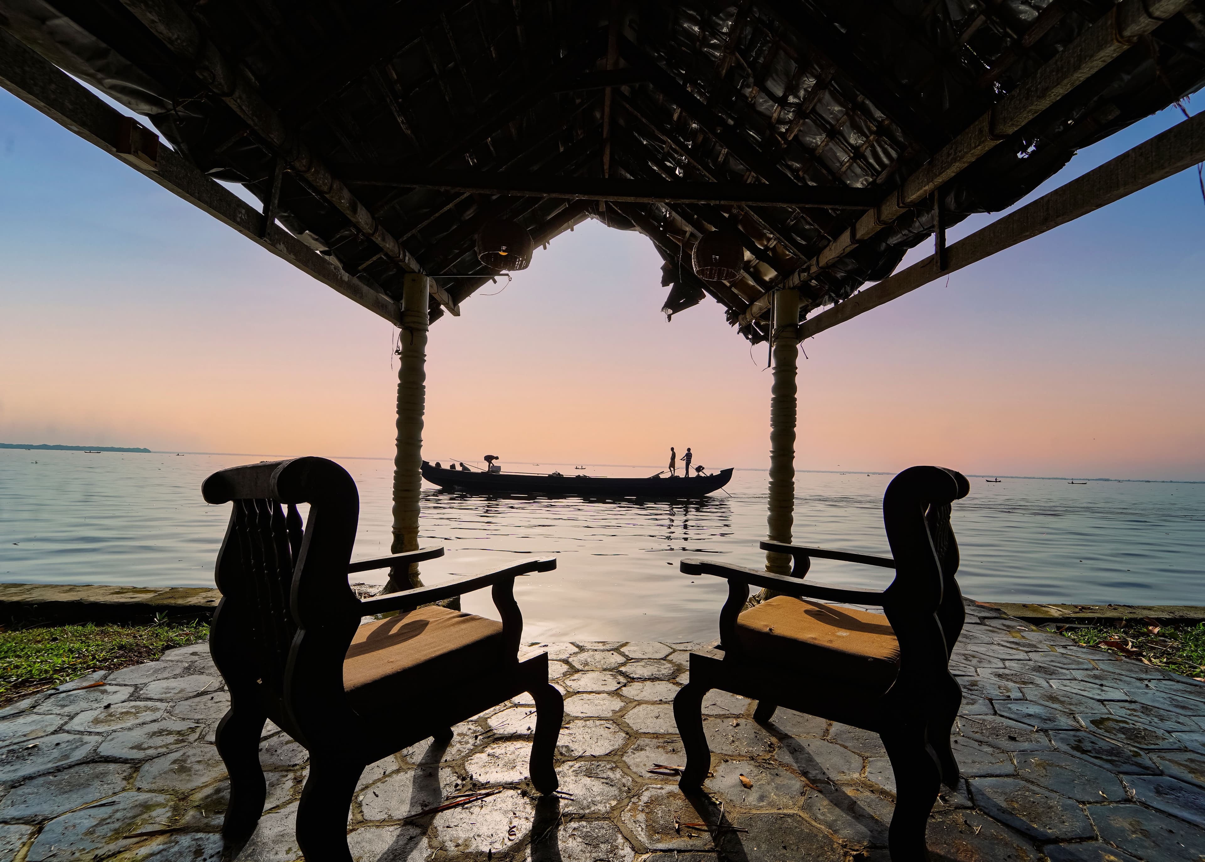 Vembanad House | Lakeside Heritage 4-Bedroom Retreat with Garden & Outdoor Sitting Area - Image 18
