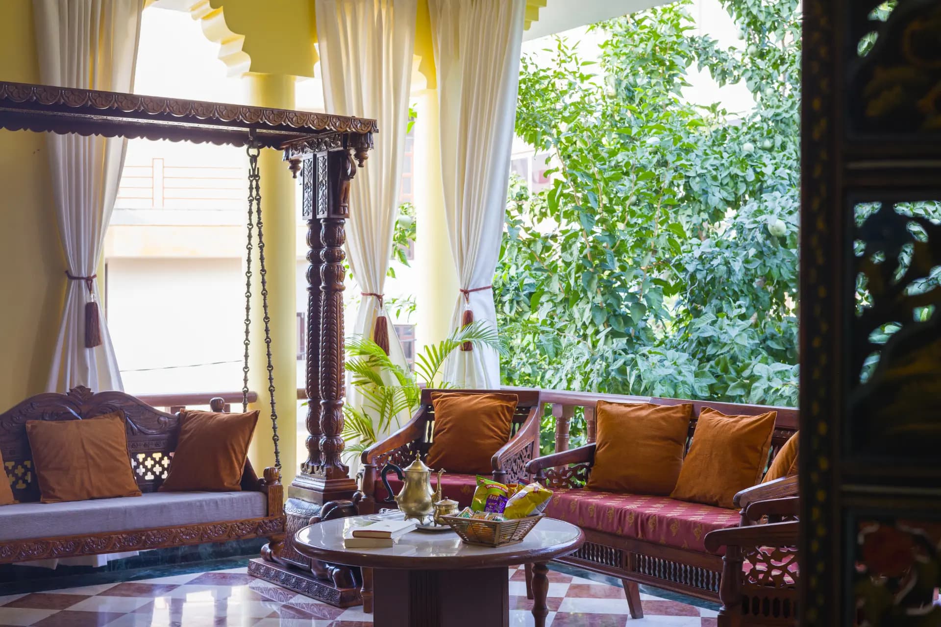 Abhimanyu Mansion Pearl | A 6-BHK Manor With Rajasthani Charm & a Garden In City’s Heart - Image 15