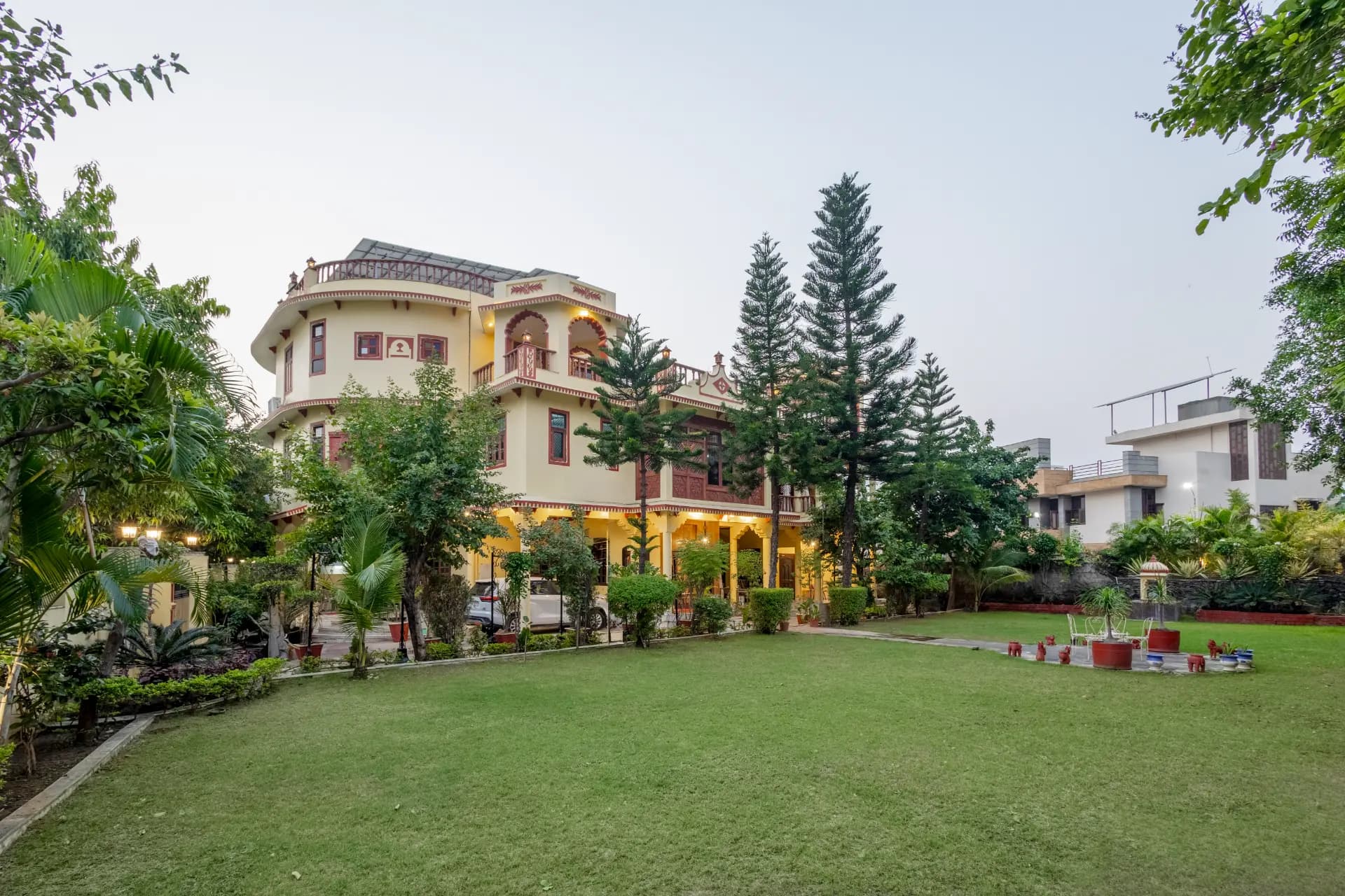 Abhimanyu Mansion Pearl | A 6-BHK Manor With Rajasthani Charm & a Garden In City’s Heart - Image 5