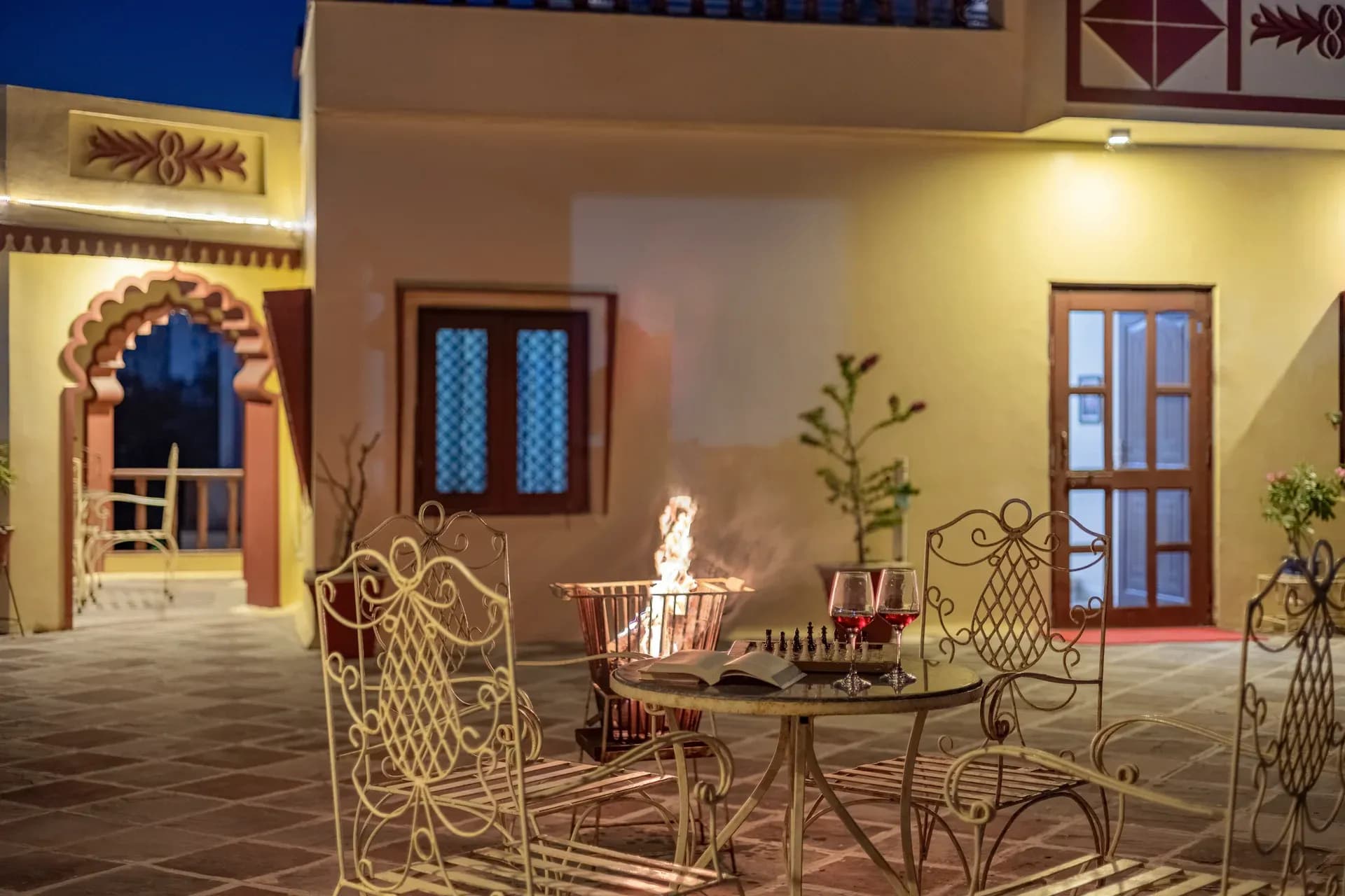 Abhimanyu Mansion Topaz | 2-BHK Haveli | Garden + Sit-Out Area | Central Location - Image 14