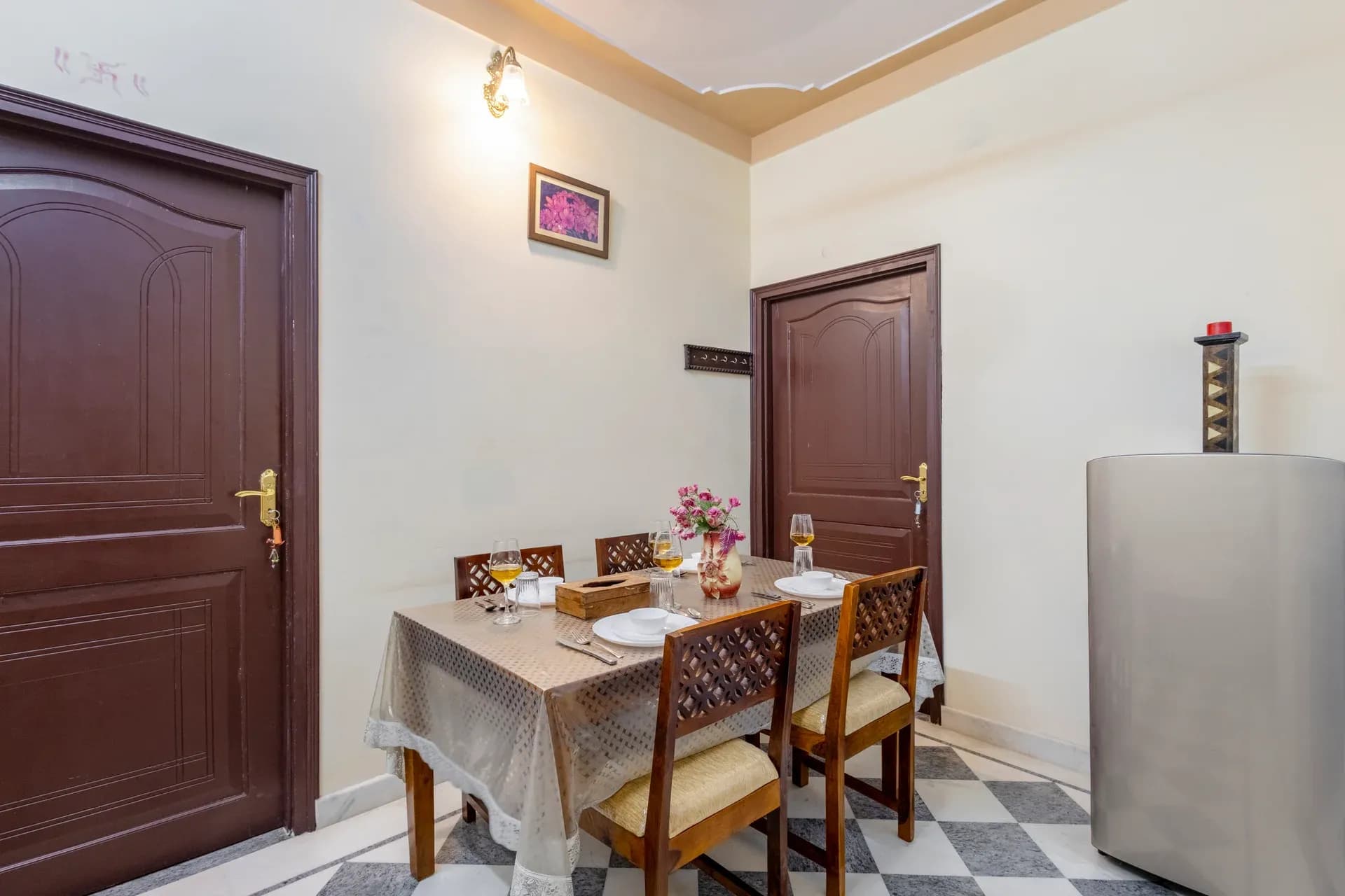 Abhimanyu Mansion Topaz | 2-BHK Haveli | Garden + Sit-Out Area | Central Location - Image 18