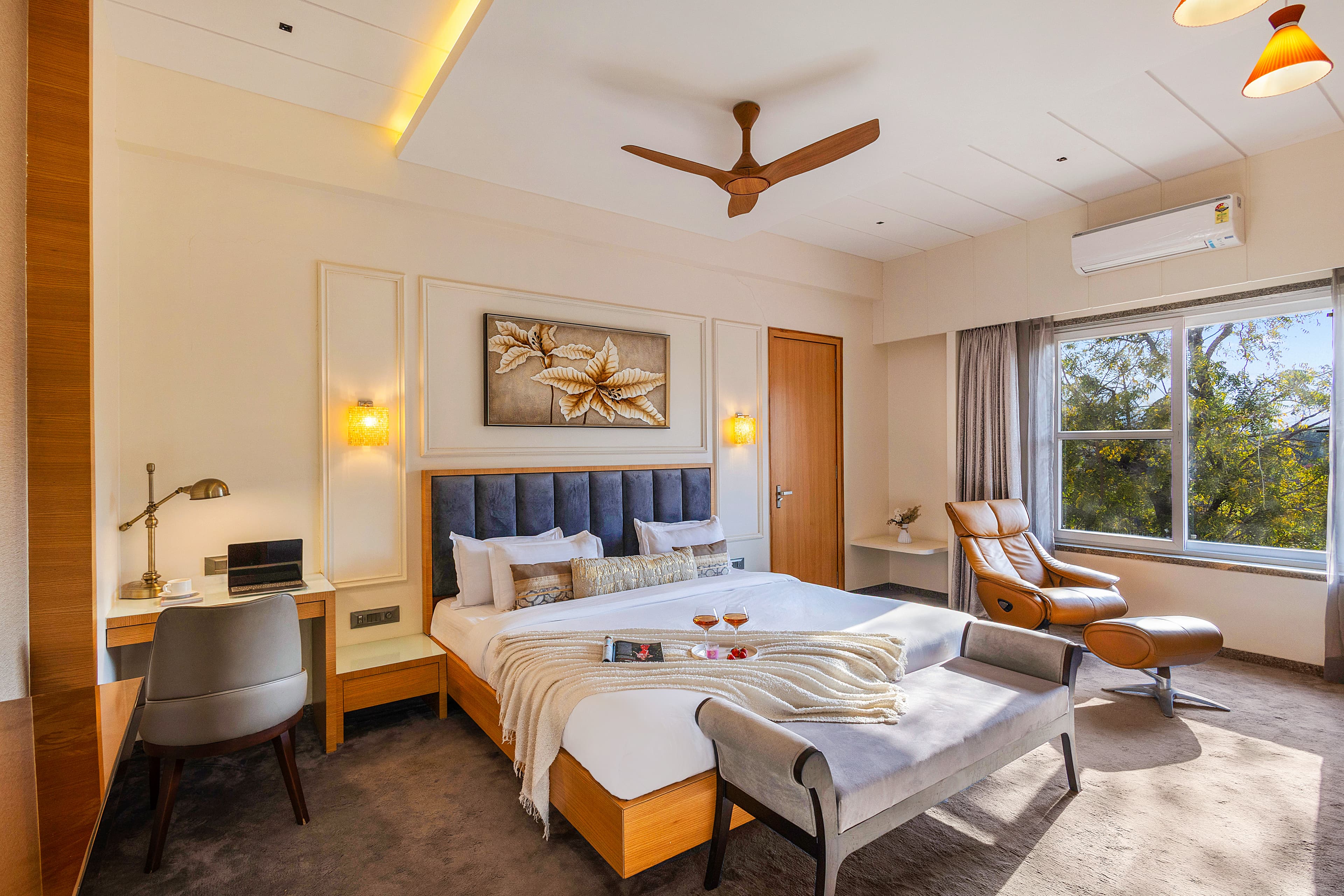 Mountain Creek Retreat | Pet-friendly Ultra-Luxe Suite With Shared Pool, Gazebo, Lounge Area, Game & Gym zone | Near Fatehsagar Lake - Image 13