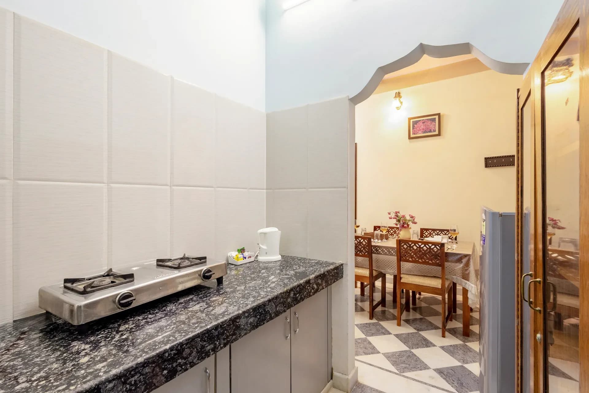 Abhimanyu Mansion Topaz | 2-BHK Haveli | Garden + Sit-Out Area | Central Location - Image 20