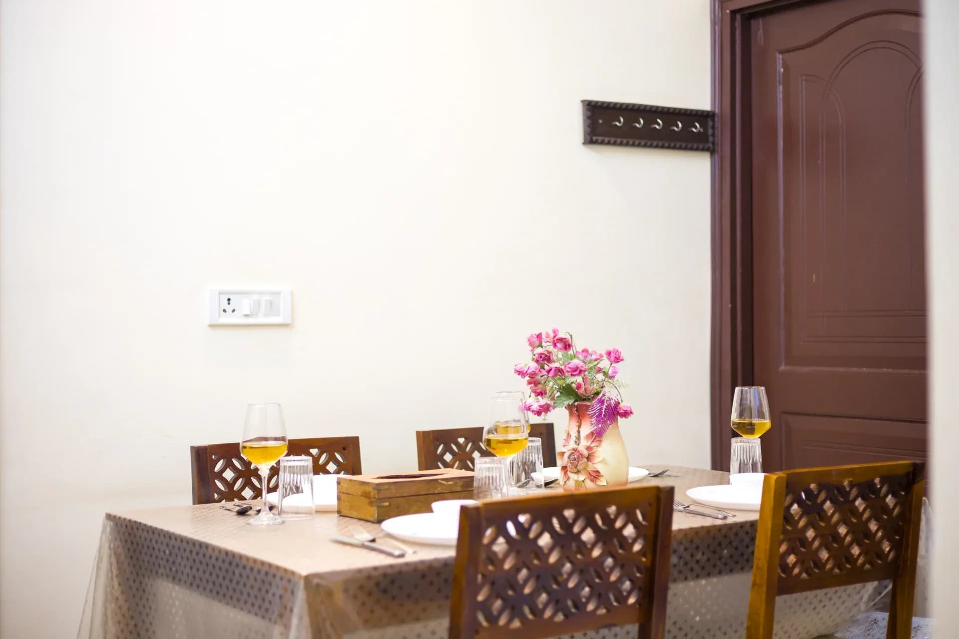 Abhimanyu Mansion Topaz | 2-BHK Haveli | Garden + Sit-Out Area | Central Location - Image 19