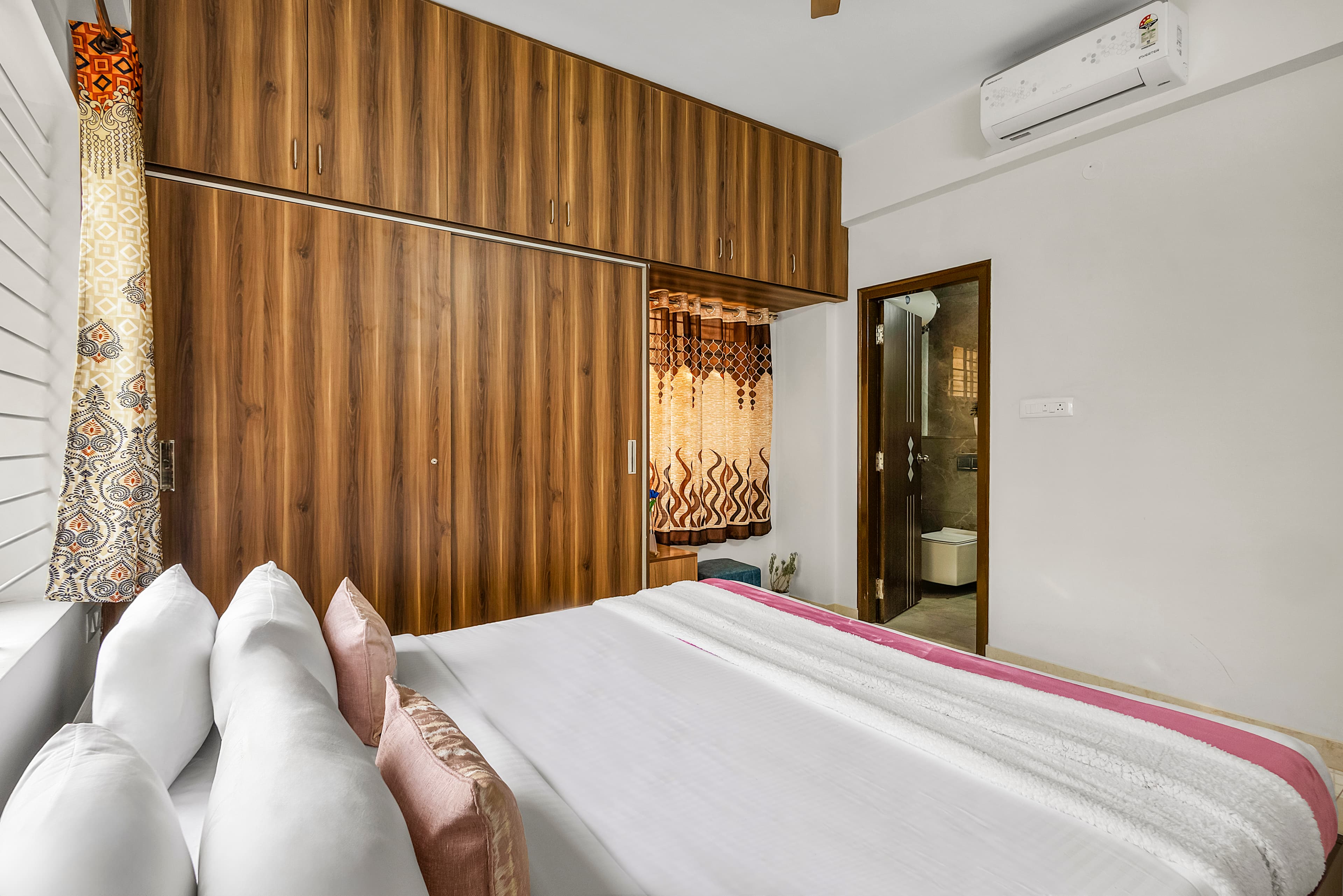 SLV Ventures Abhignya | 2-BHK Urban Stay With Private Balcony & Green View With Lift - Image 20