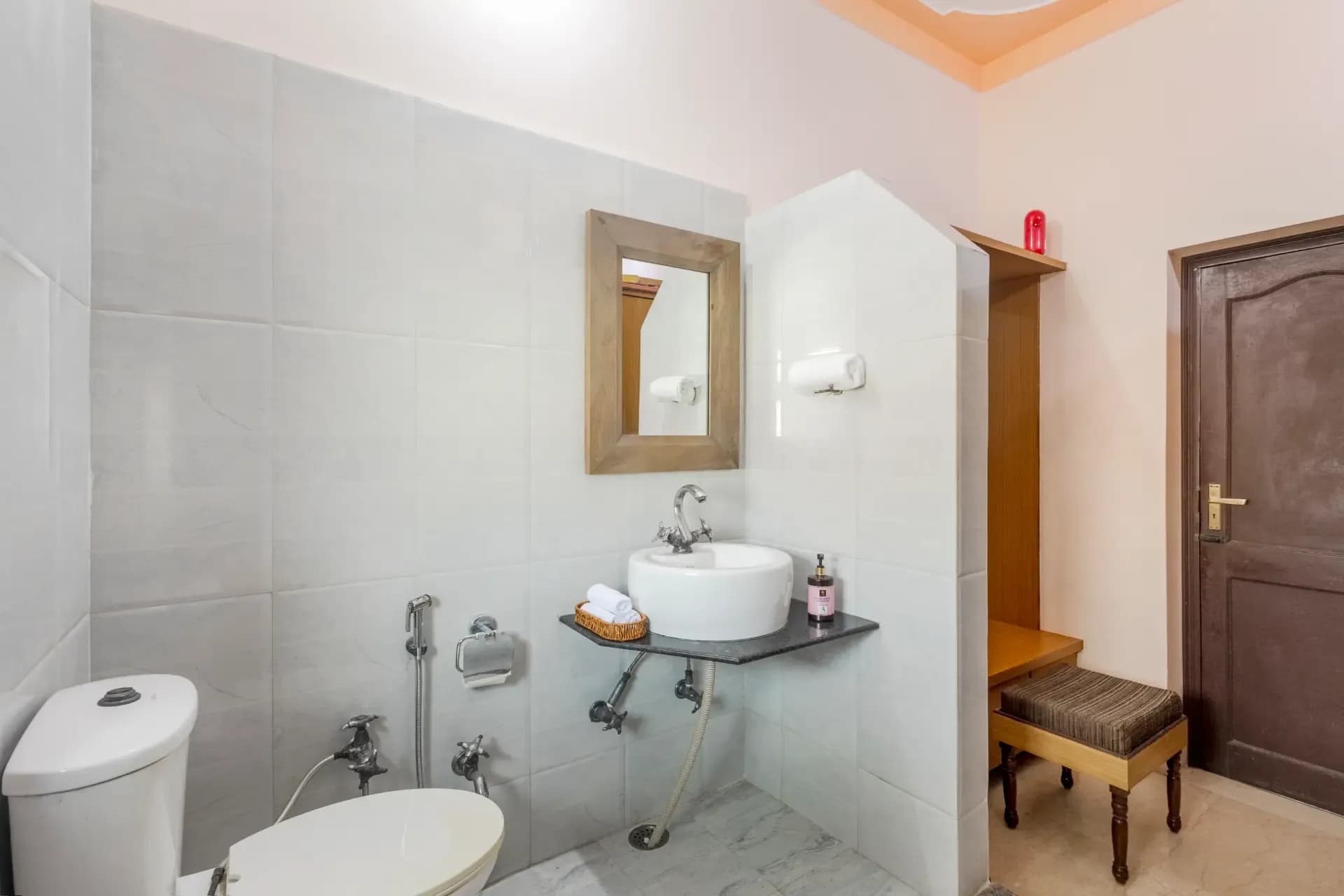 Abhimanyu Mansion Pearl | A 6-BHK Manor With Rajasthani Charm & a Garden In City’s Heart - Image 39