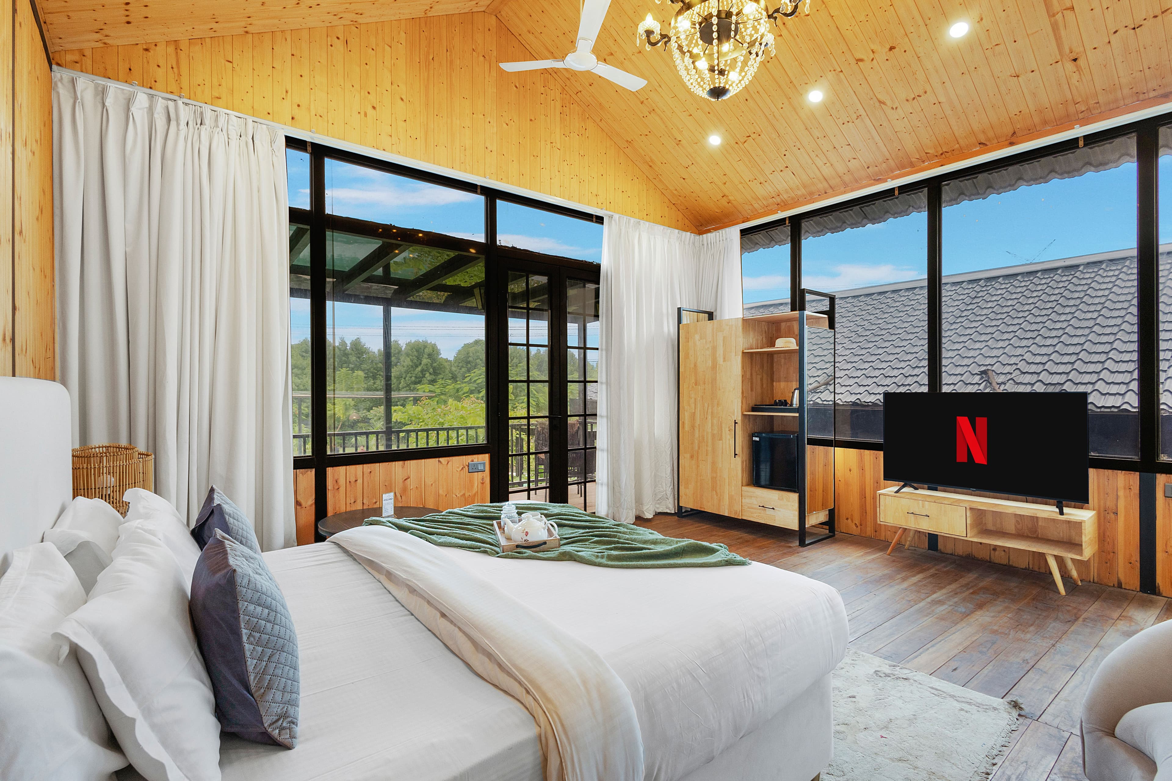 Raha Farms | 1 Cottage With Common Pool, Restaurant, Game Zone, Gym & Conference Area - Image 41