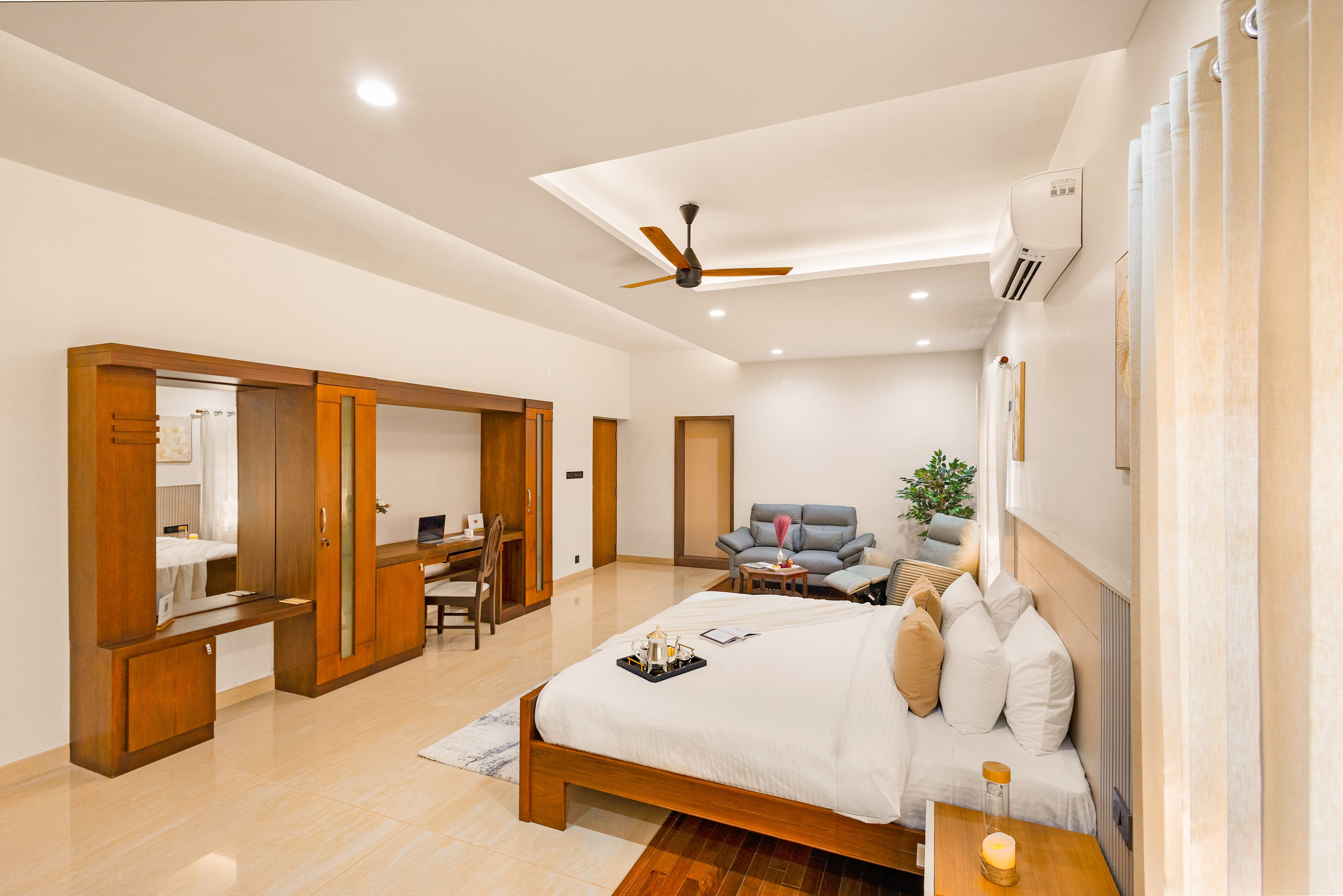 Valiyaveetil Mansion | 5-BHK Mansion With Private Pool, Home Theatre, Garden | Near New Marine Drive - Image 42