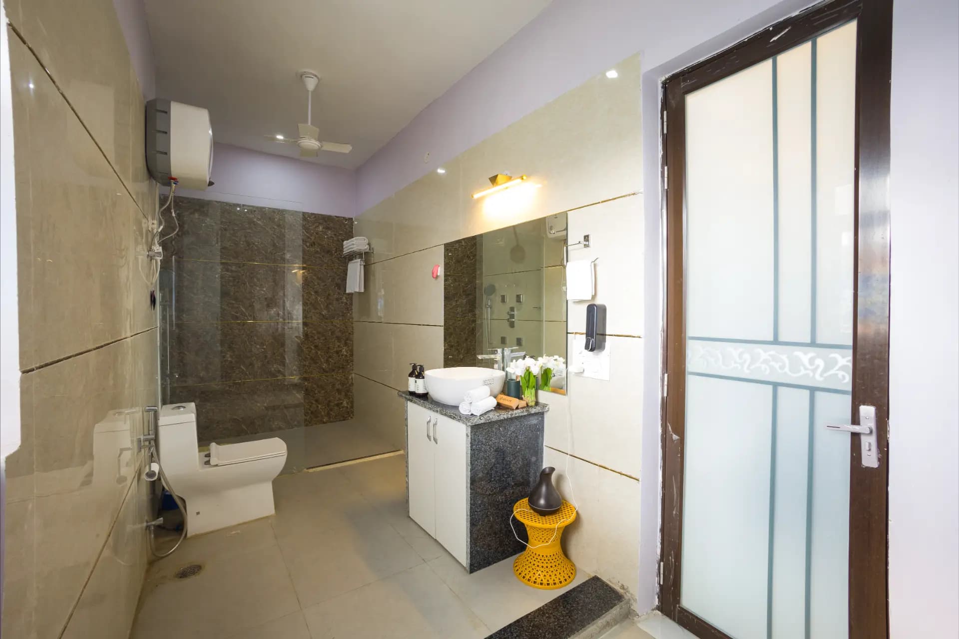 Aarul Farm | 1 Acre Pet-friendly 4-BHK With Pvt Pool, Gazebos & Game Zone - Image 44