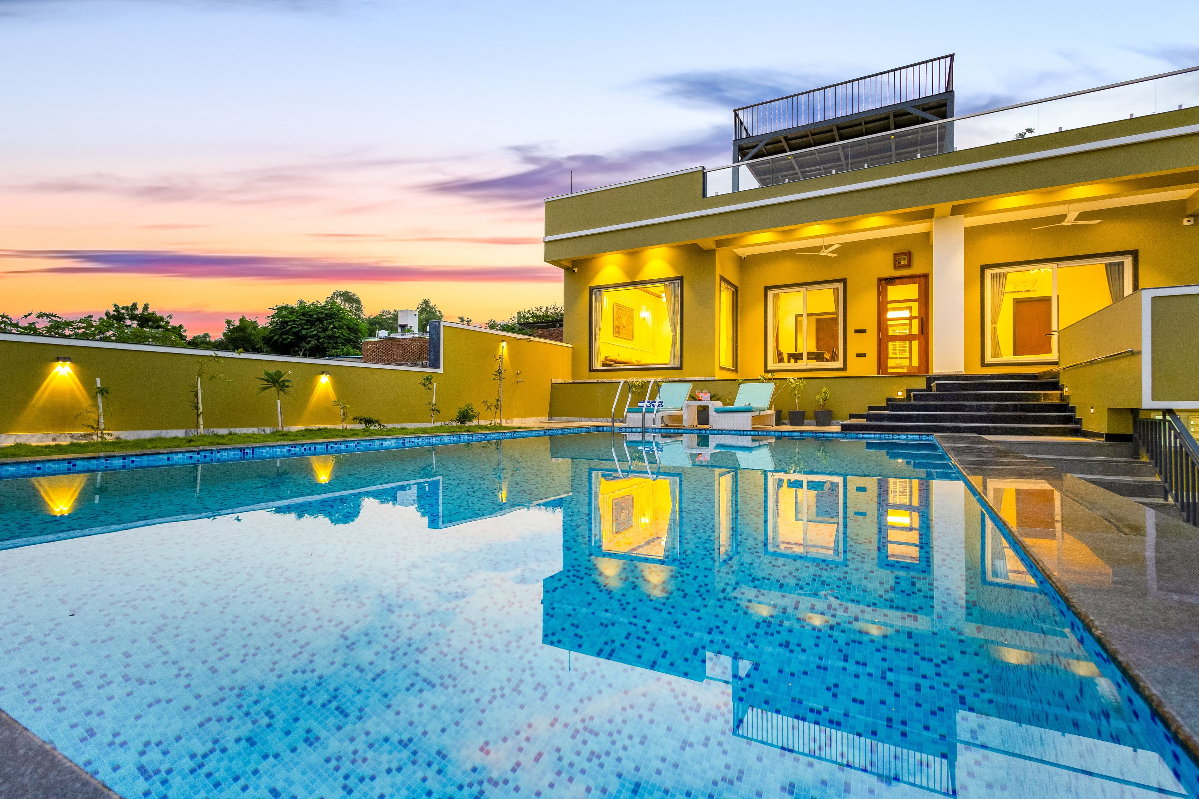 Lakemount | 2-BHK Getaway with Private Pool, Open-Air Gazebo & Terrace At Fatehsagar Lake - Image 41