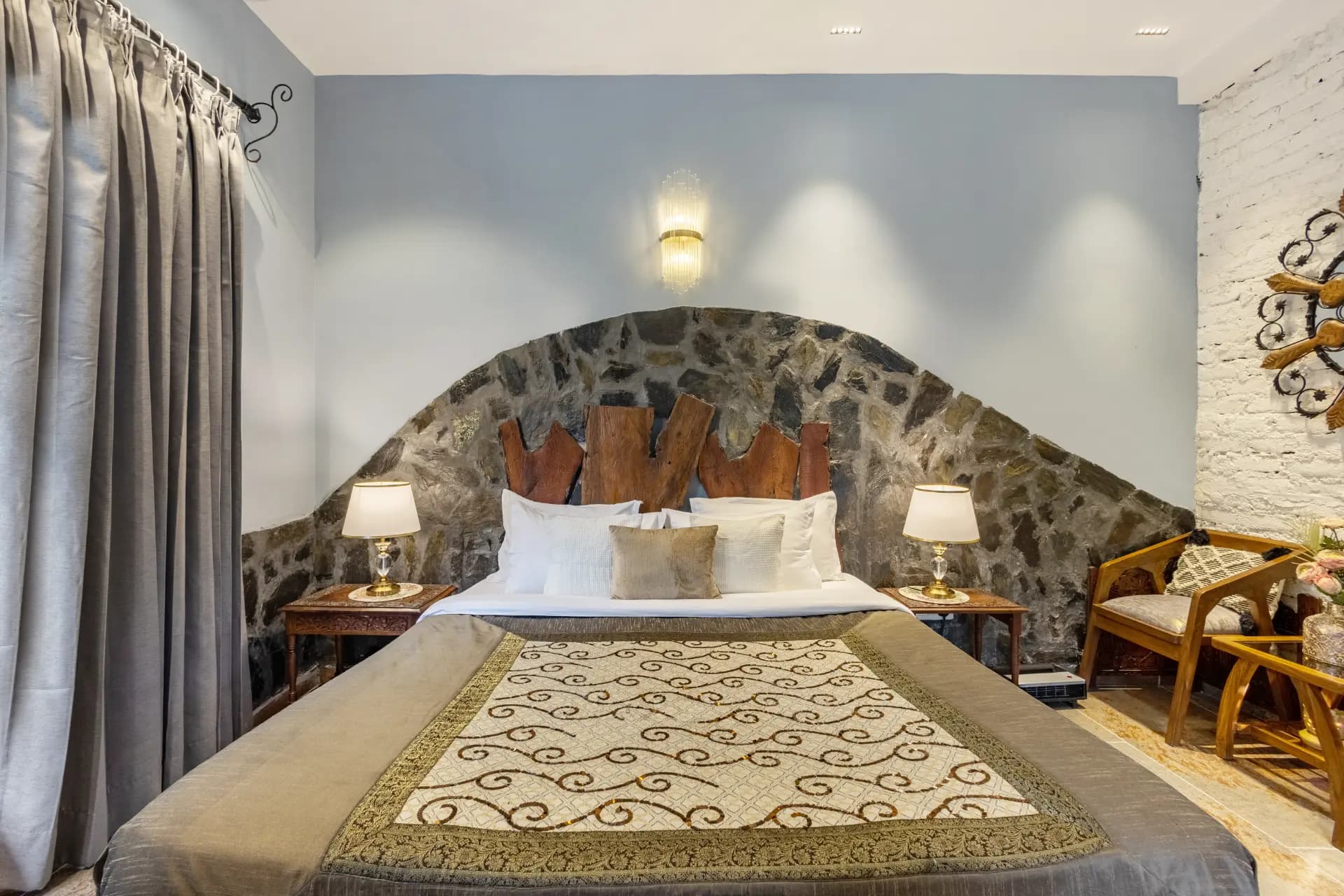 Zephyr Timberhill | Tranquil Hilltop Escape with Pool, Tea House & Dining - Image 29