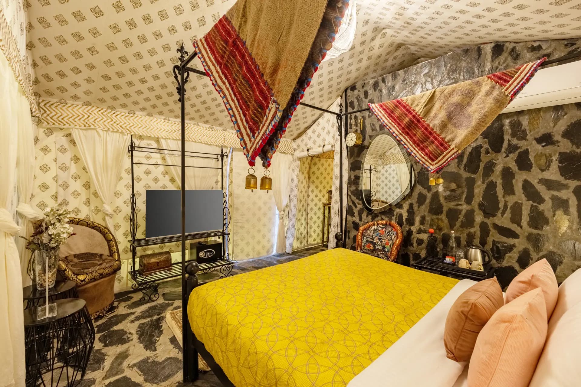 Zephyr Imperial | Luxury Tent on Hills With Pool, Gazebo, Tea House & Dining - Image 36