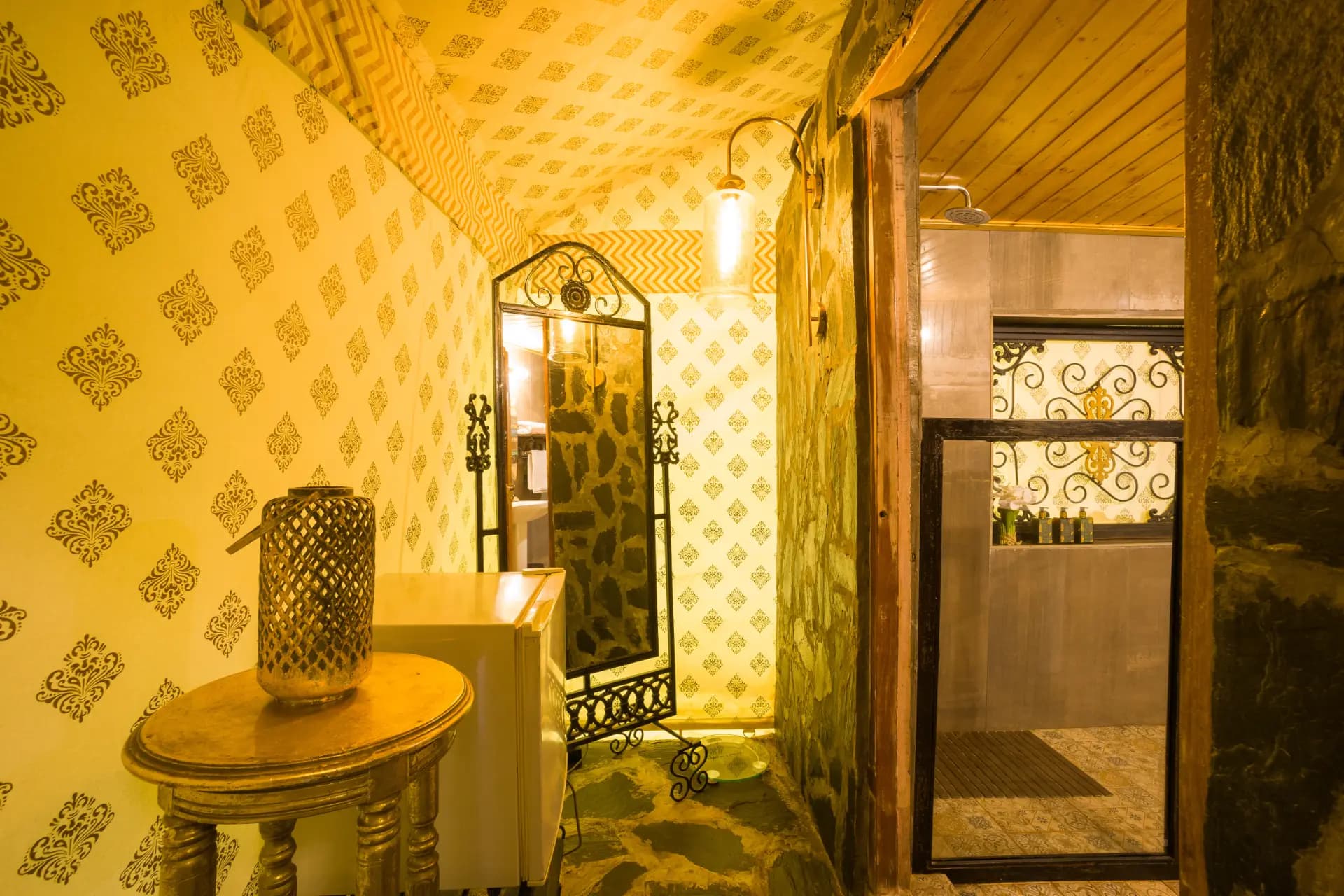 Zephyr Imperial | Luxury Tent on Hills With Pool, Gazebo, Tea House & Dining - Image 38