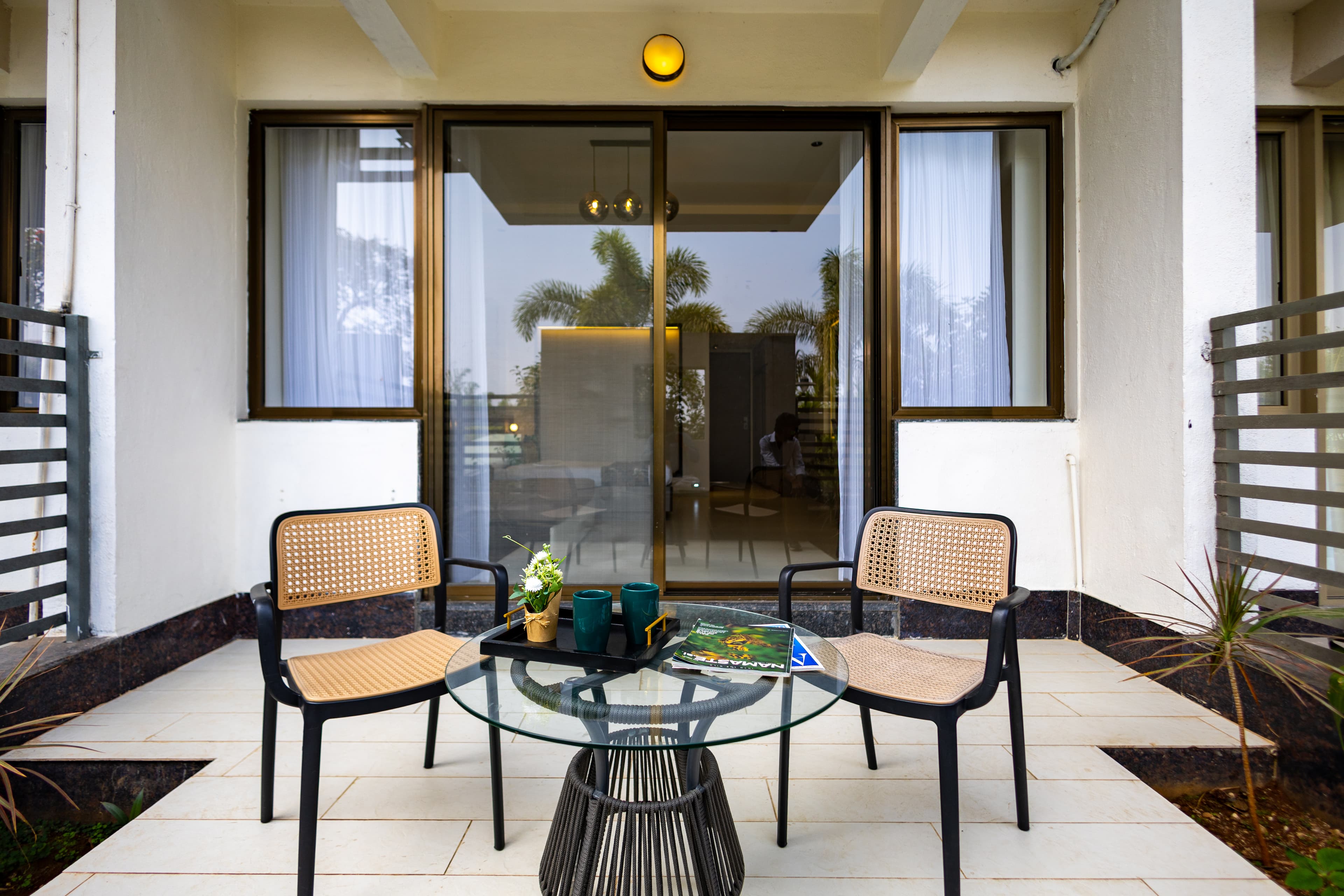Energise Soul Retreat Premium Room | Pet Friendly 1-Suite With Shared Pool, Banquet Hall & Restro | 15 Mins from Trimbakeshwar Jyotirling Mandir - Image 5