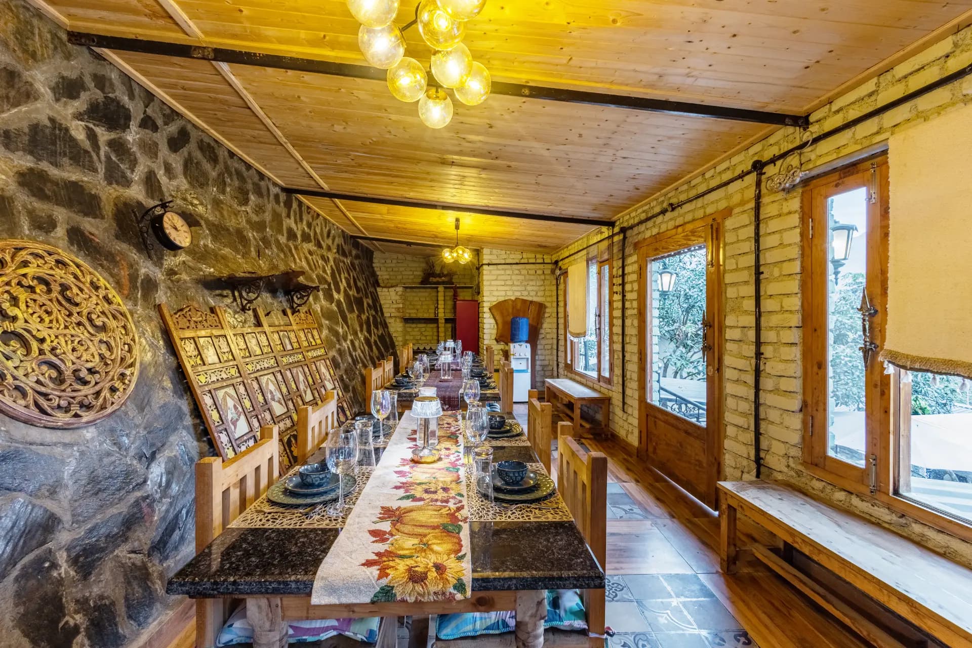Zephyr Bliss | 1 Premium Room Featuring Shared Pool, Gym & Restaurant With Hill Views - Image 9