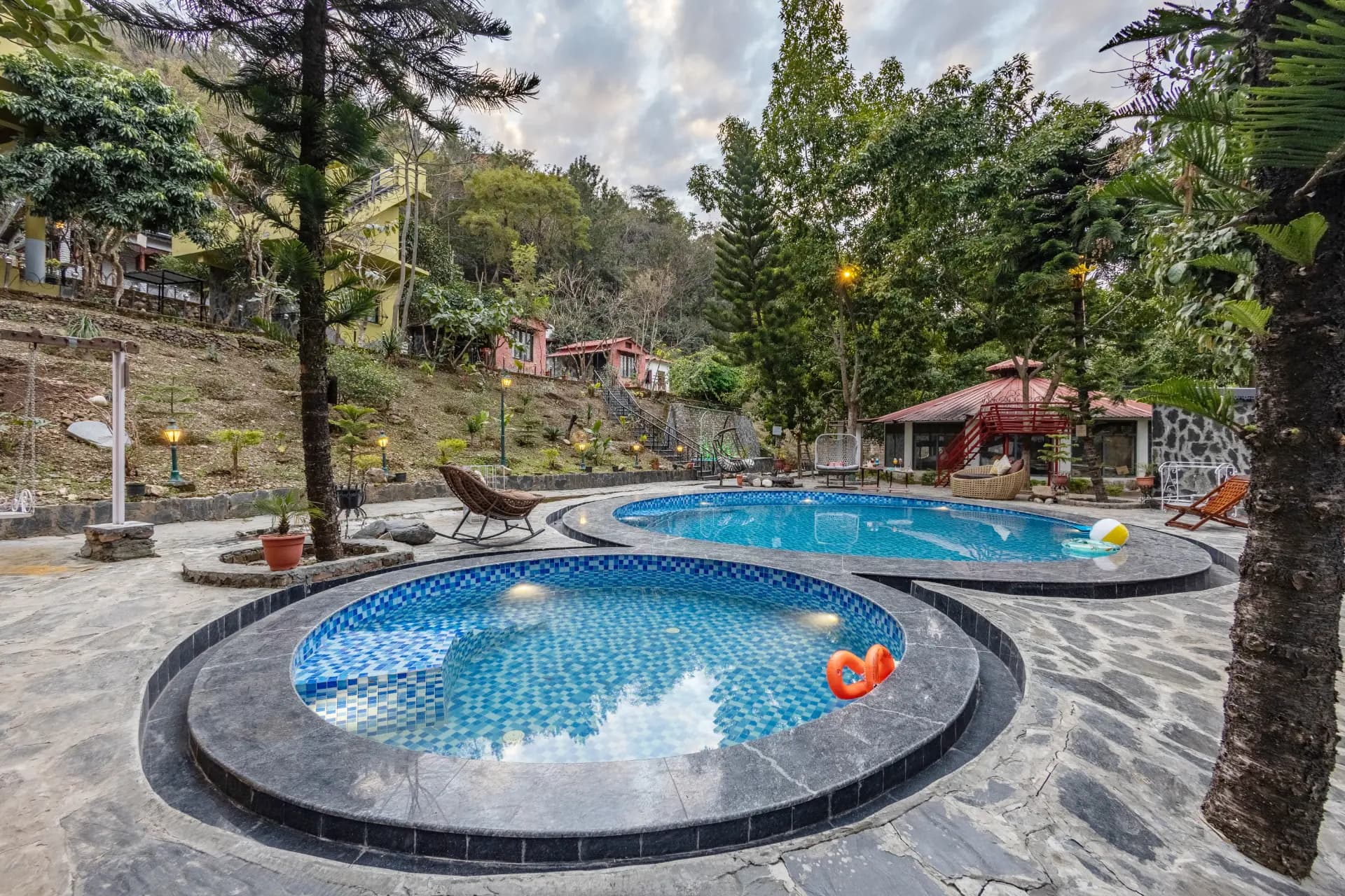 Zephyr Bliss | 1 Premium Room Featuring Shared Pool, Gym & Restaurant With Hill Views - Image 1