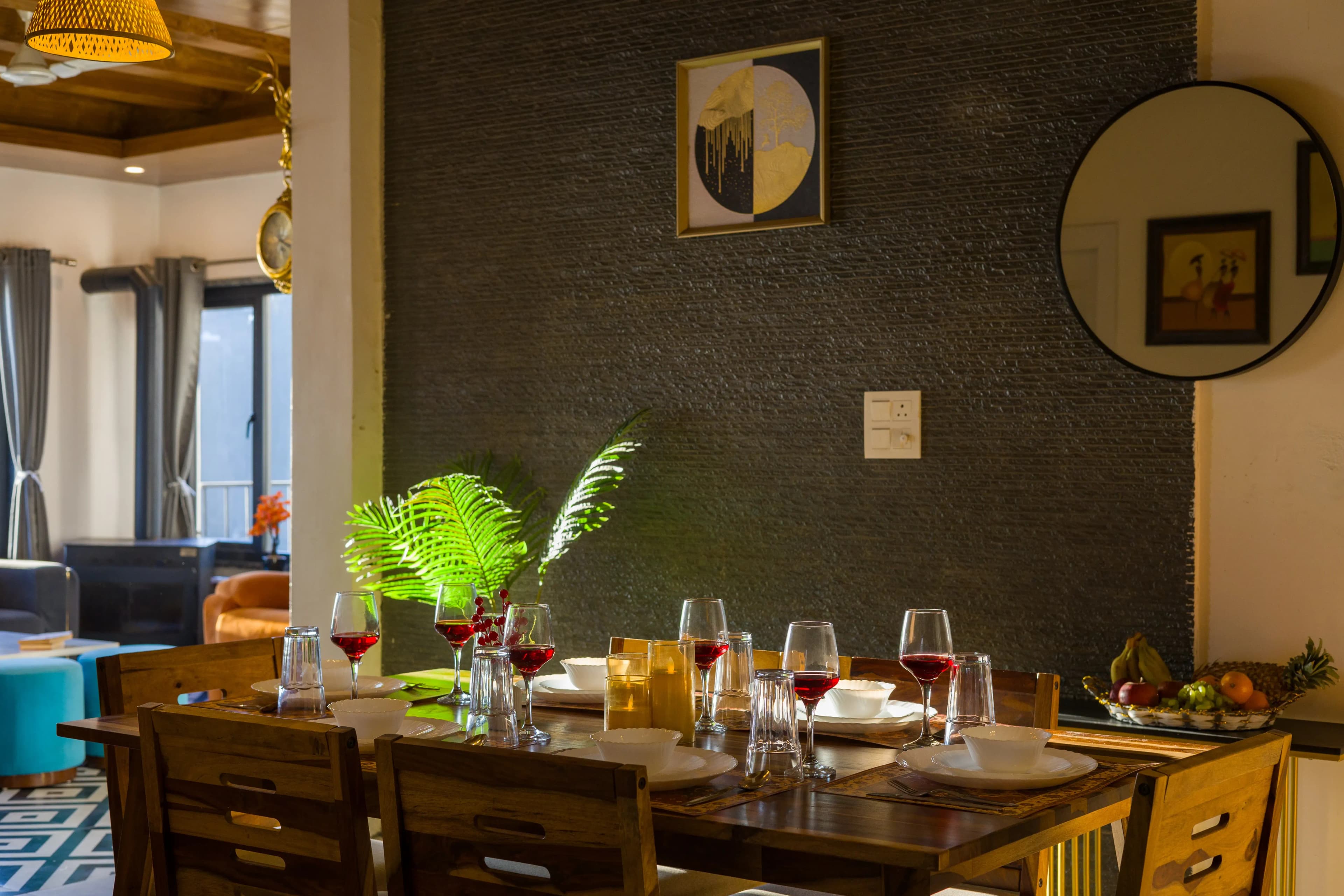 Evara | 2-BHK Pet-friendly Hideaway With Balcony, Fireplace & Views - Image 10