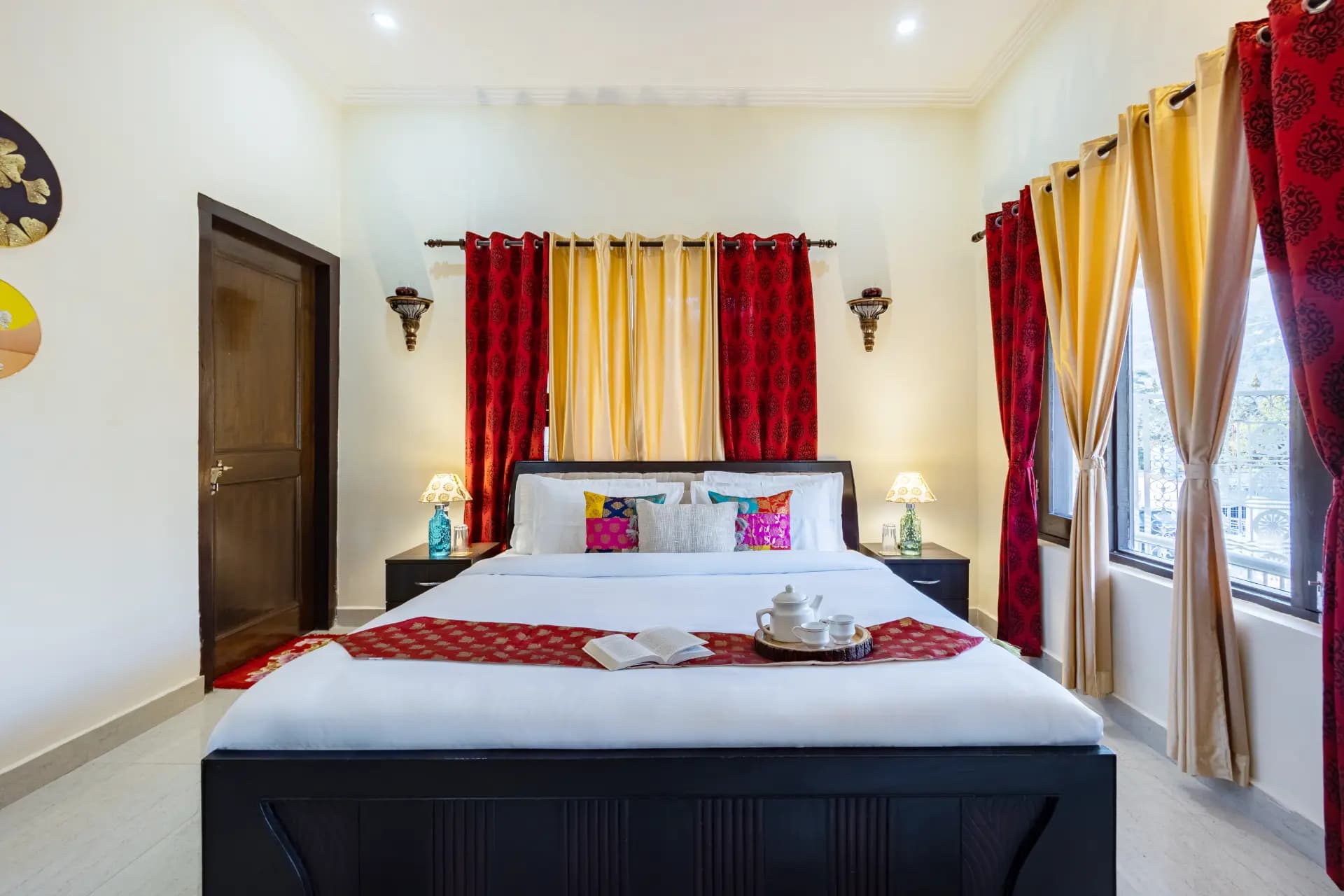 Cozy Nest | 2-BHK | Garden | Balcony | Swing | Bathtub | Bonfire Area  - Image 24