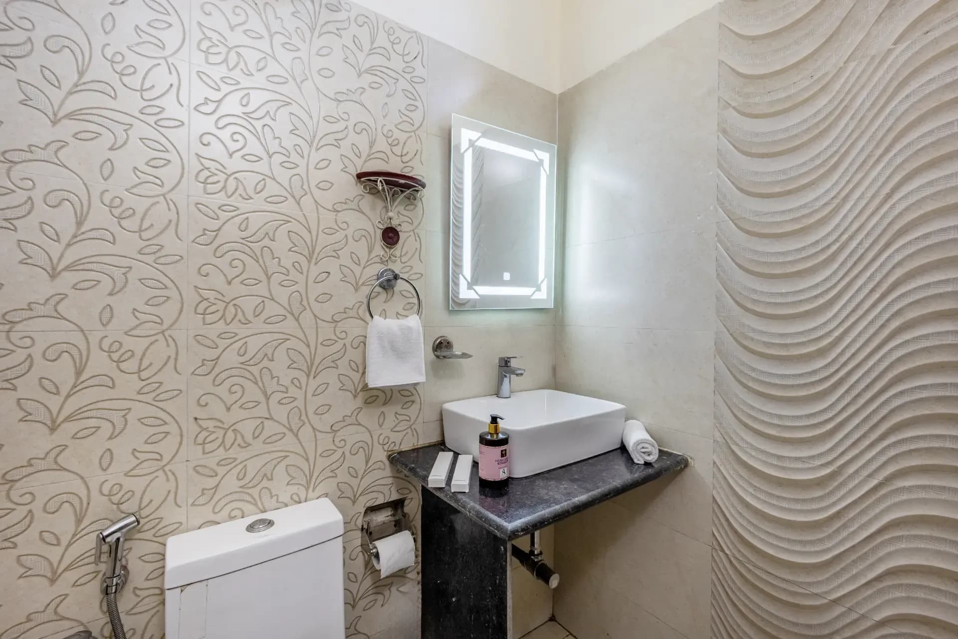 Cozy Nest | 2-BHK | Garden | Balcony | Swing | Bathtub | Bonfire Area  - Image 23