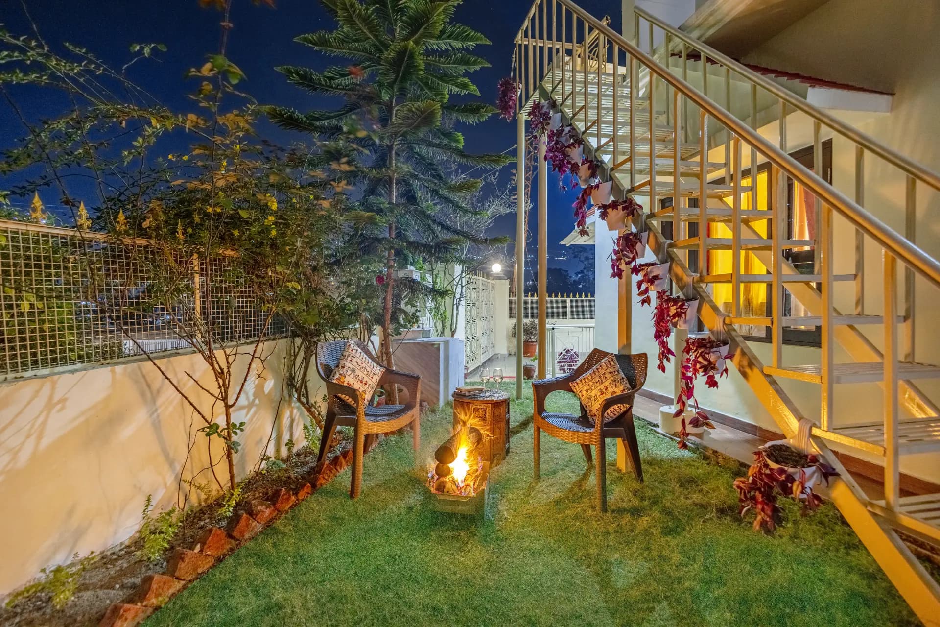Cozy Nest | 2-BHK | Garden | Balcony | Swing | Bathtub | Bonfire Area  - Image 6
