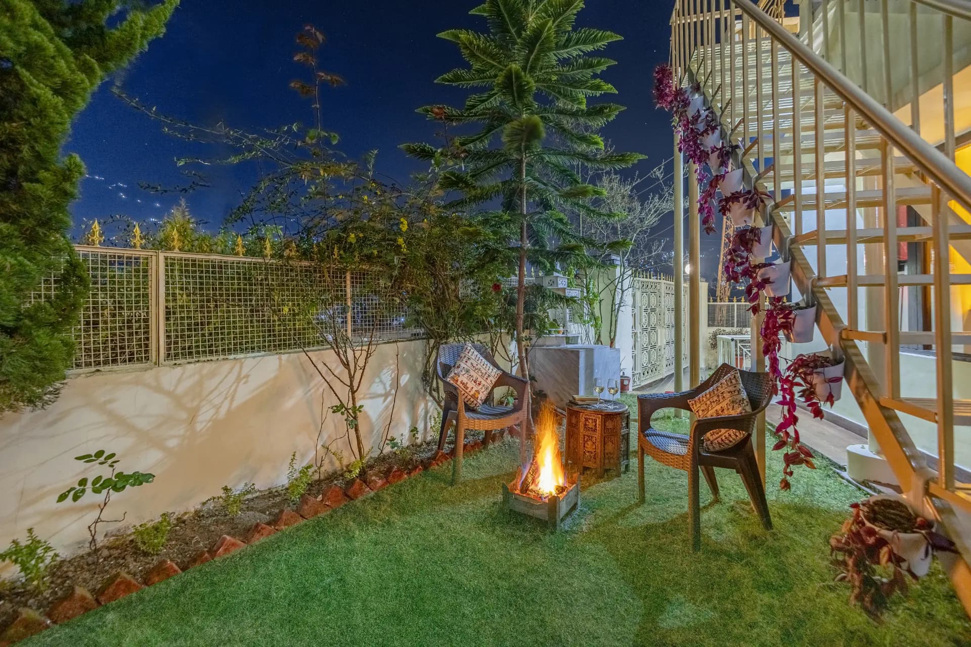 Cozy Nest | 2-BHK | Garden | Balcony | Swing | Bathtub | Bonfire Area  - Image 7