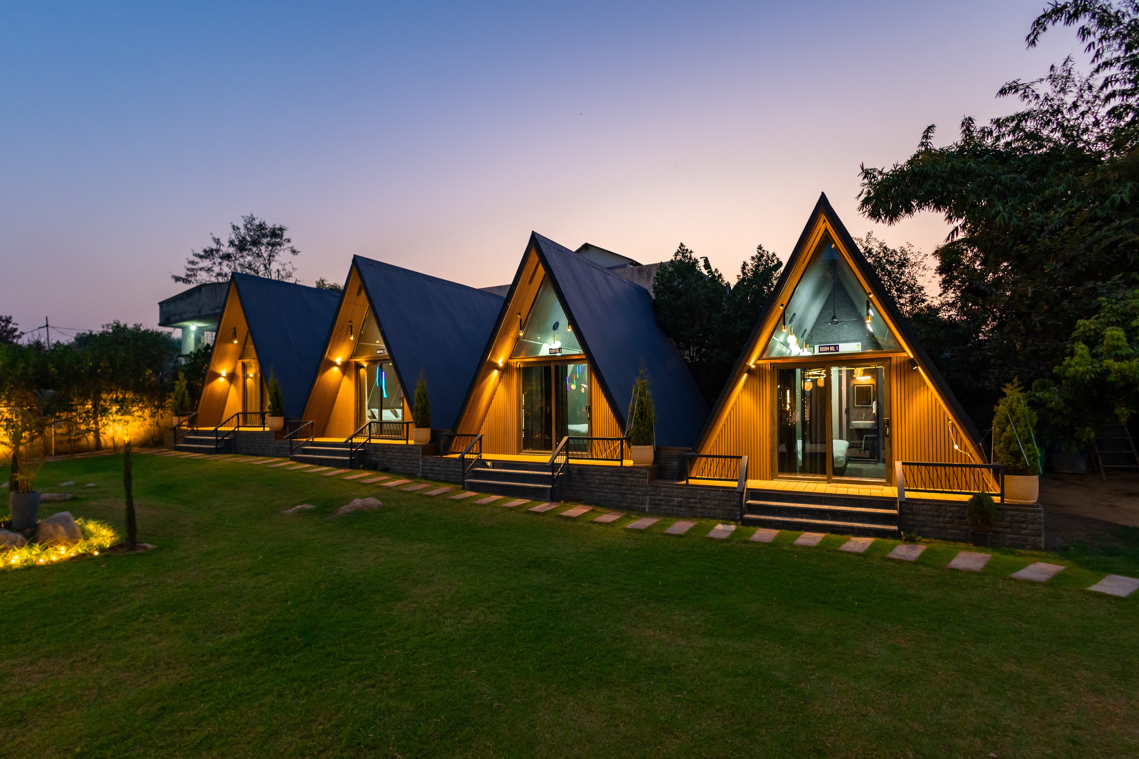KV Ventures Fable | Cottage with Shared Pool, Gazebo and Garden |  Pet-friendly - Image 1