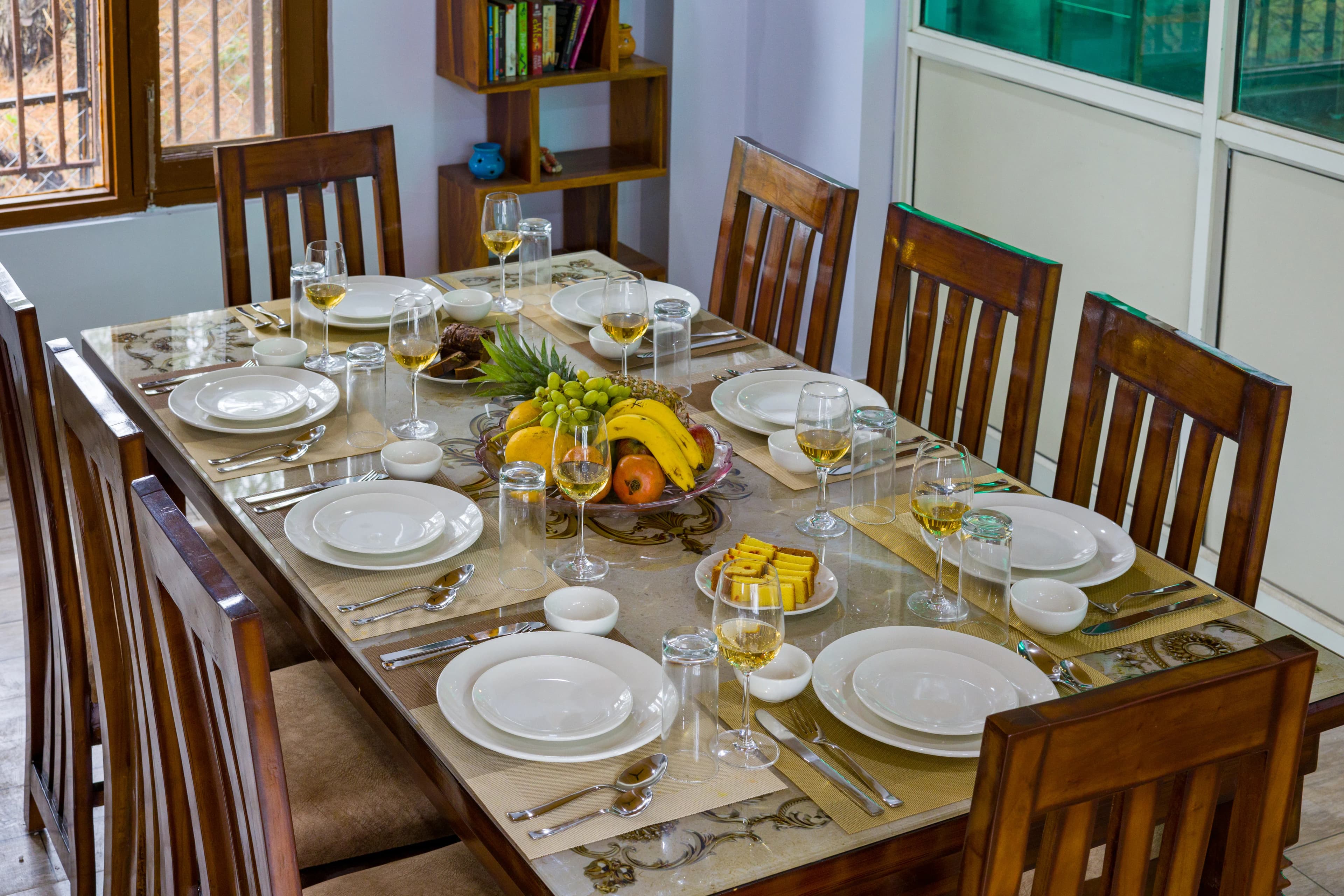Archee’s Villa | Pet-friendly 6-BHK property with gaming zone, attic, open dining and 360° mountain views - Image 22