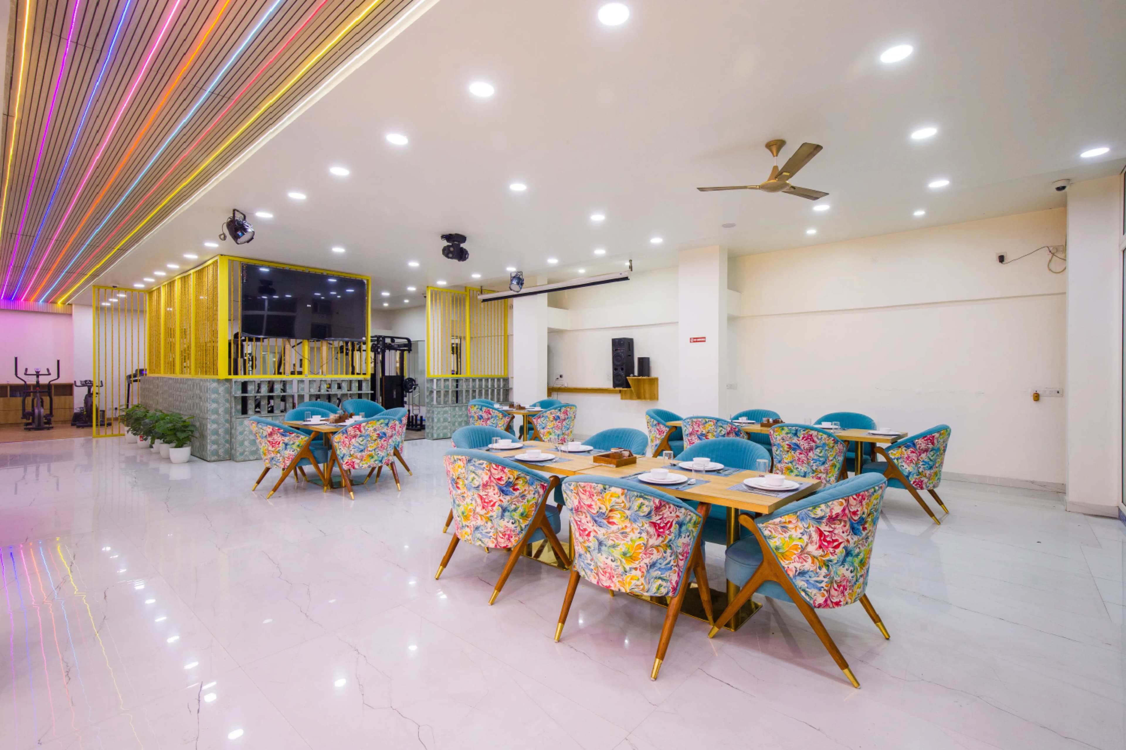 Miyabi Executive Suite | Elegant 1-BHK Suite With Common Pool, Gym & Restaurant - Image 1