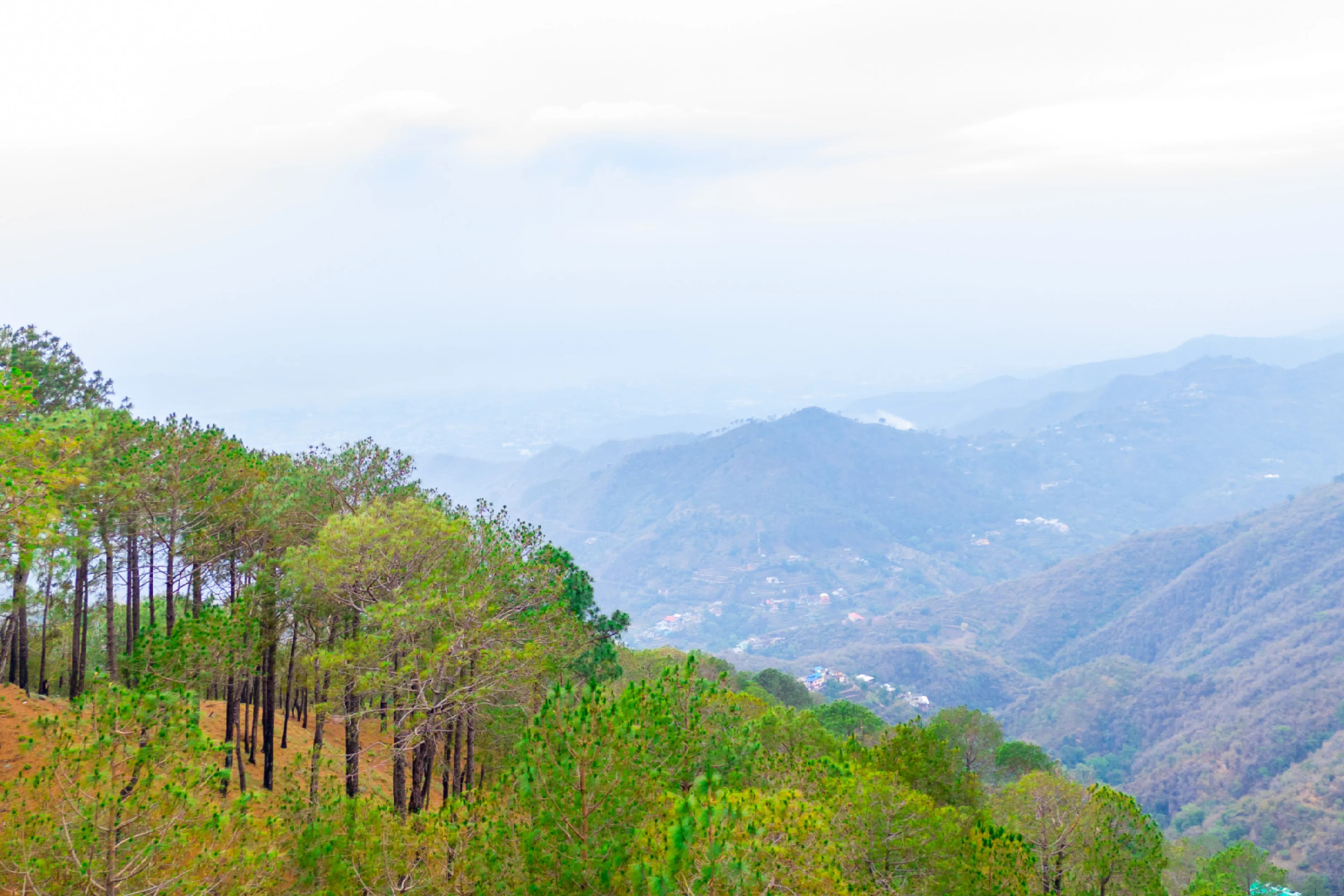 Archee’s Villa | Pet-friendly 6-BHK property with gaming zone, attic, open dining and 360° mountain views - Image 41