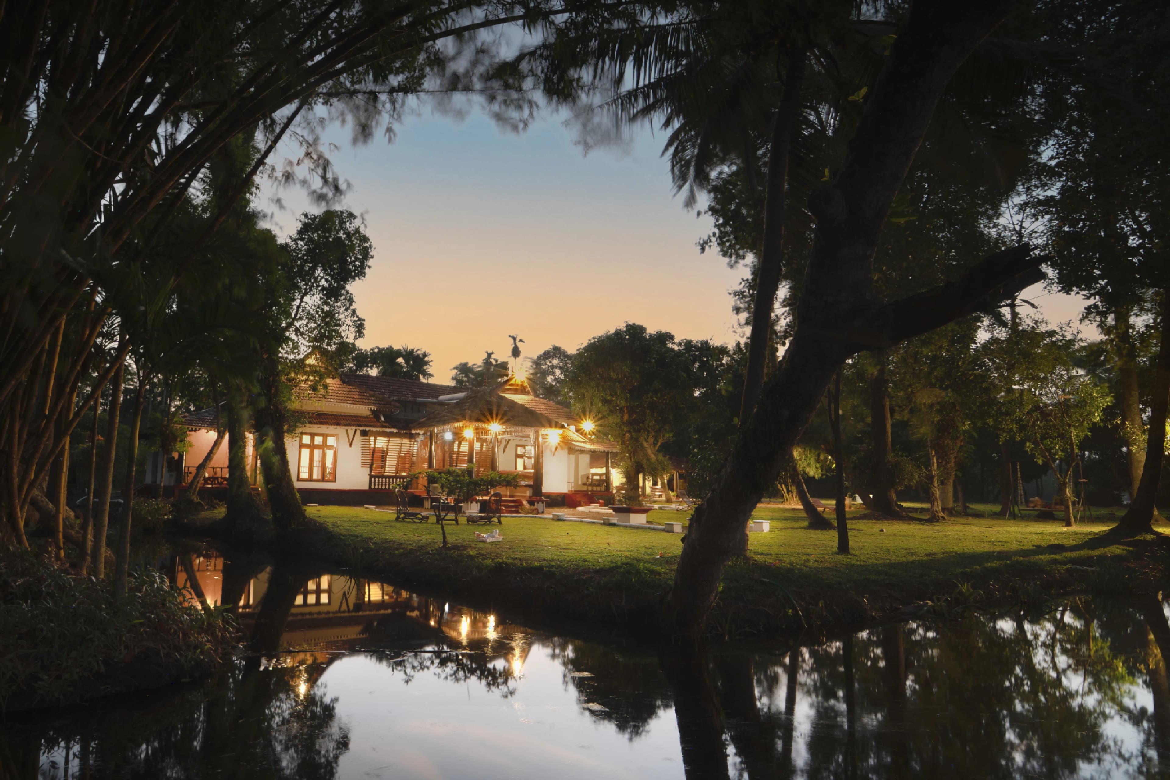 Vembanad House | Lakeside Heritage 4-Bedroom Retreat with Garden & Outdoor Sitting Area - Image 7