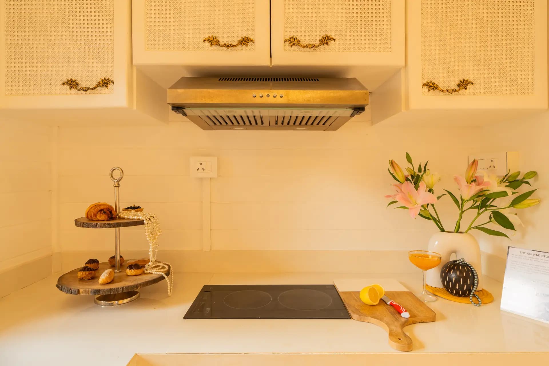 House of Neptune | 1-BHK Cottage | 10 mtrs from Ashwem Beach - Image 19