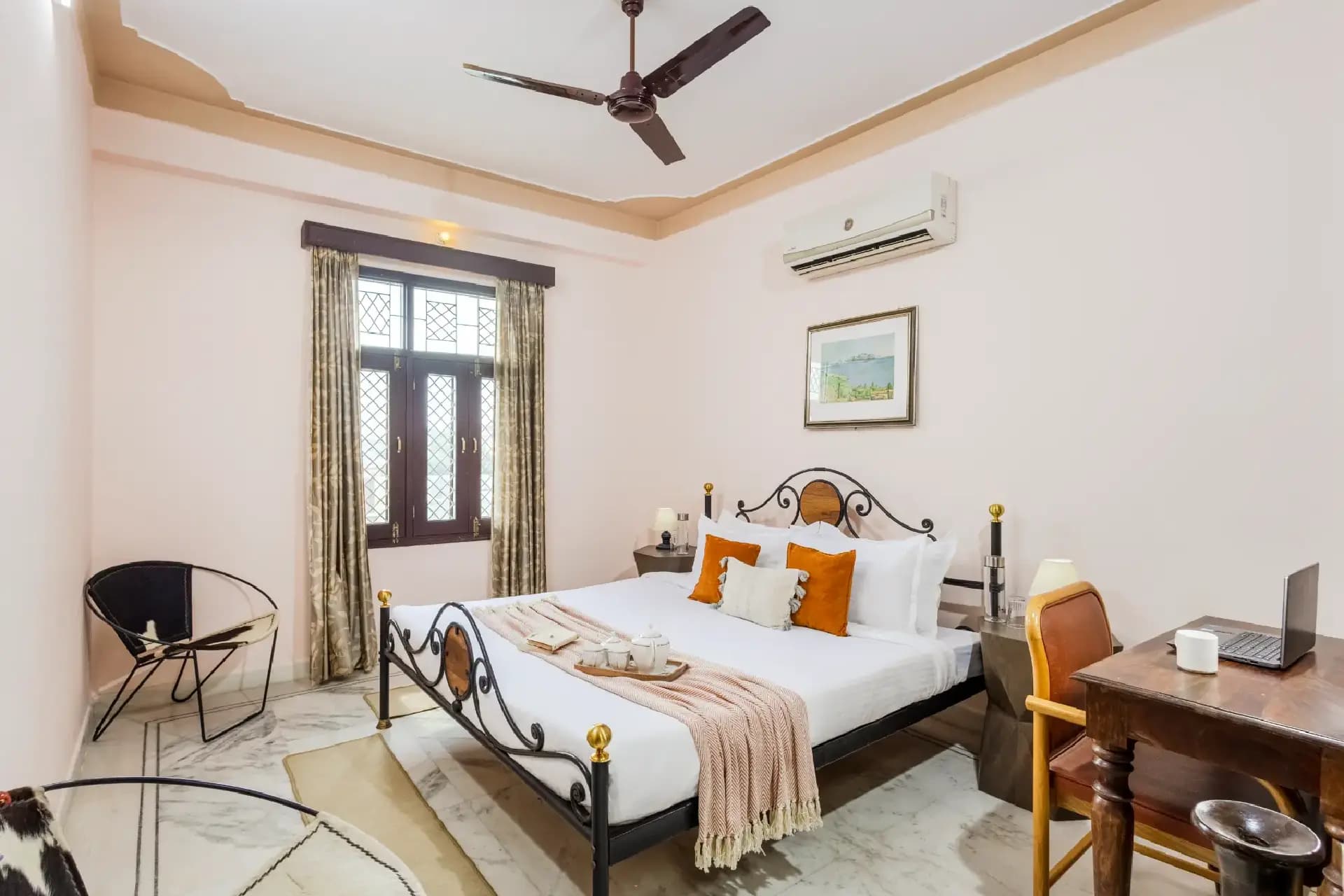 Abhimanyu Mansion Pearl | A 6-BHK Manor With Rajasthani Charm & a Garden In City’s Heart - Image 25