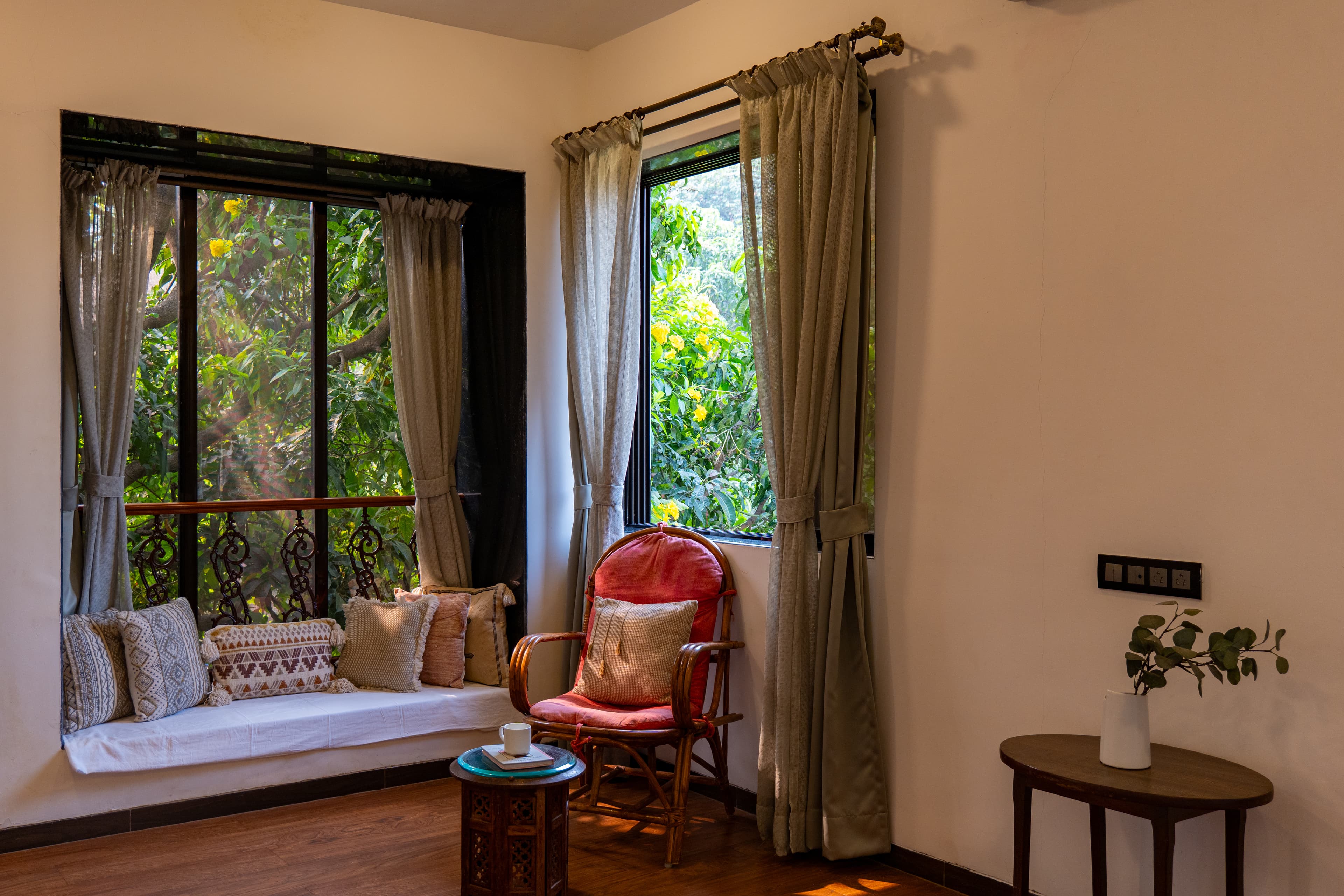 Valdivian Villa | 3-BHK with Verandah, Temple and Machan - Image 25