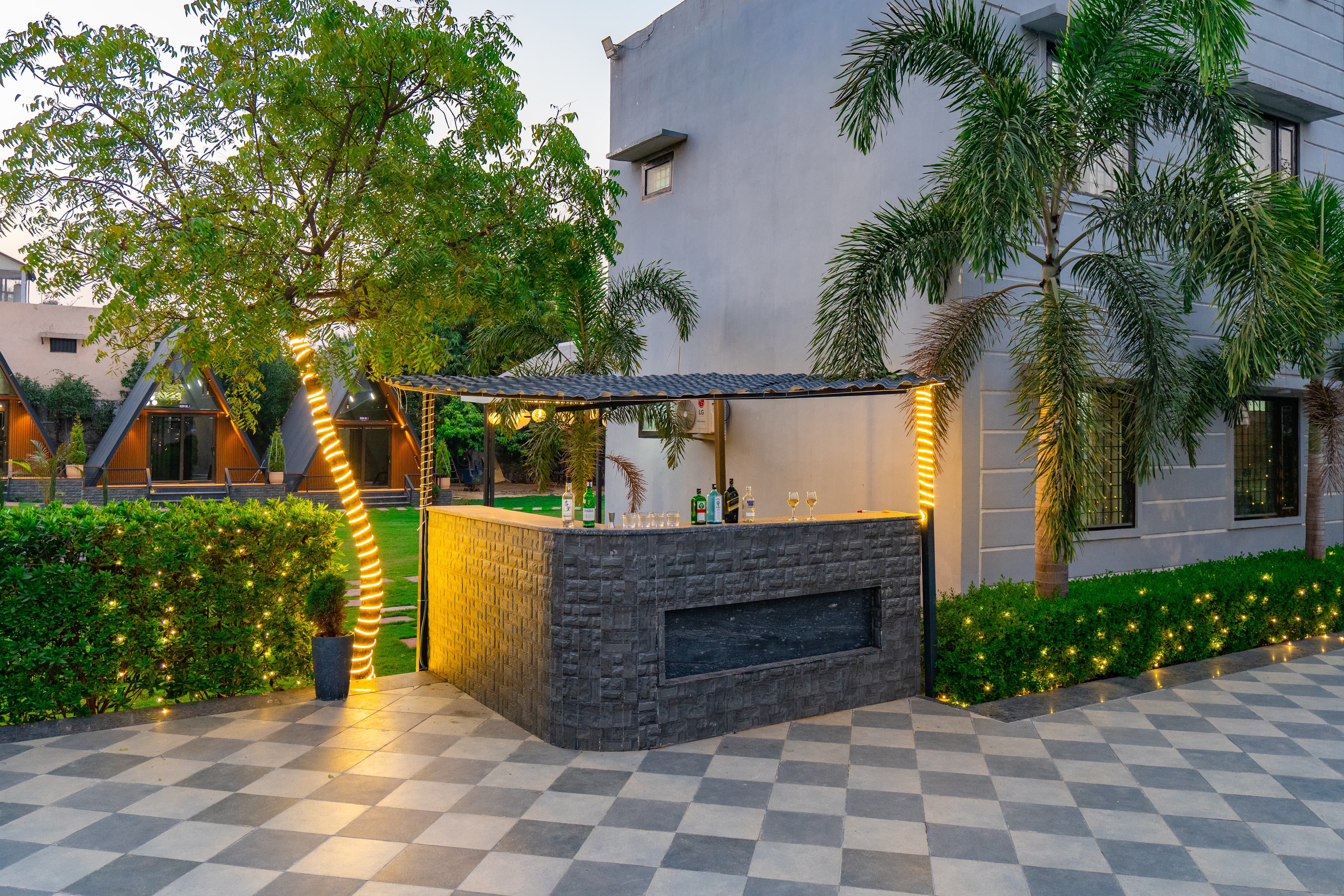 KV Ventures Fable | Cottage with Shared Pool, Gazebo and Garden |  Pet-friendly - Image 5