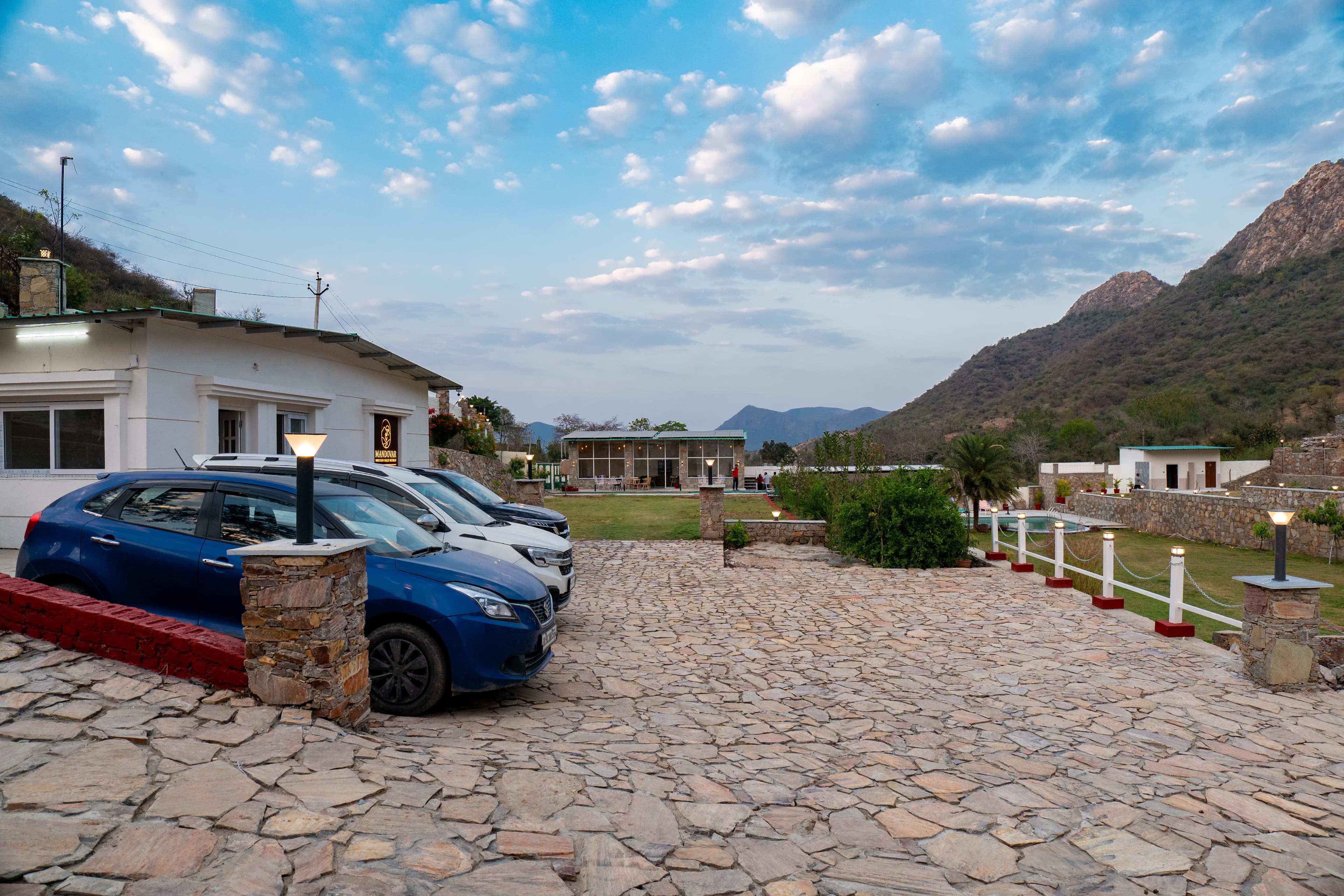 Mandovar Mountain Valley Retreat | 4 Room Pet-friendly Suite In a Private Estate with Shared Pool, Garden, Restaurant & Hill Views - Image 42