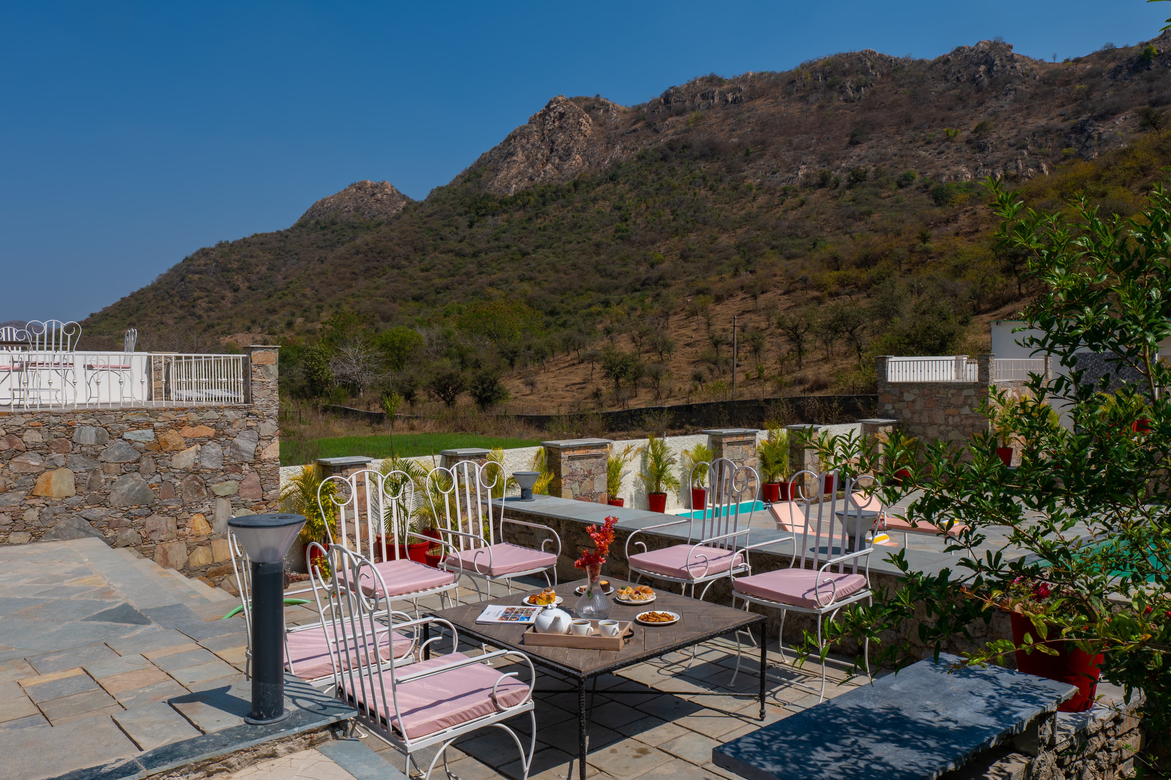 Mandovar Mountain Valley Retreat | 4 Room Pet-friendly Suite In a Private Estate with Shared Pool, Garden, Restaurant & Hill Views - Image 3