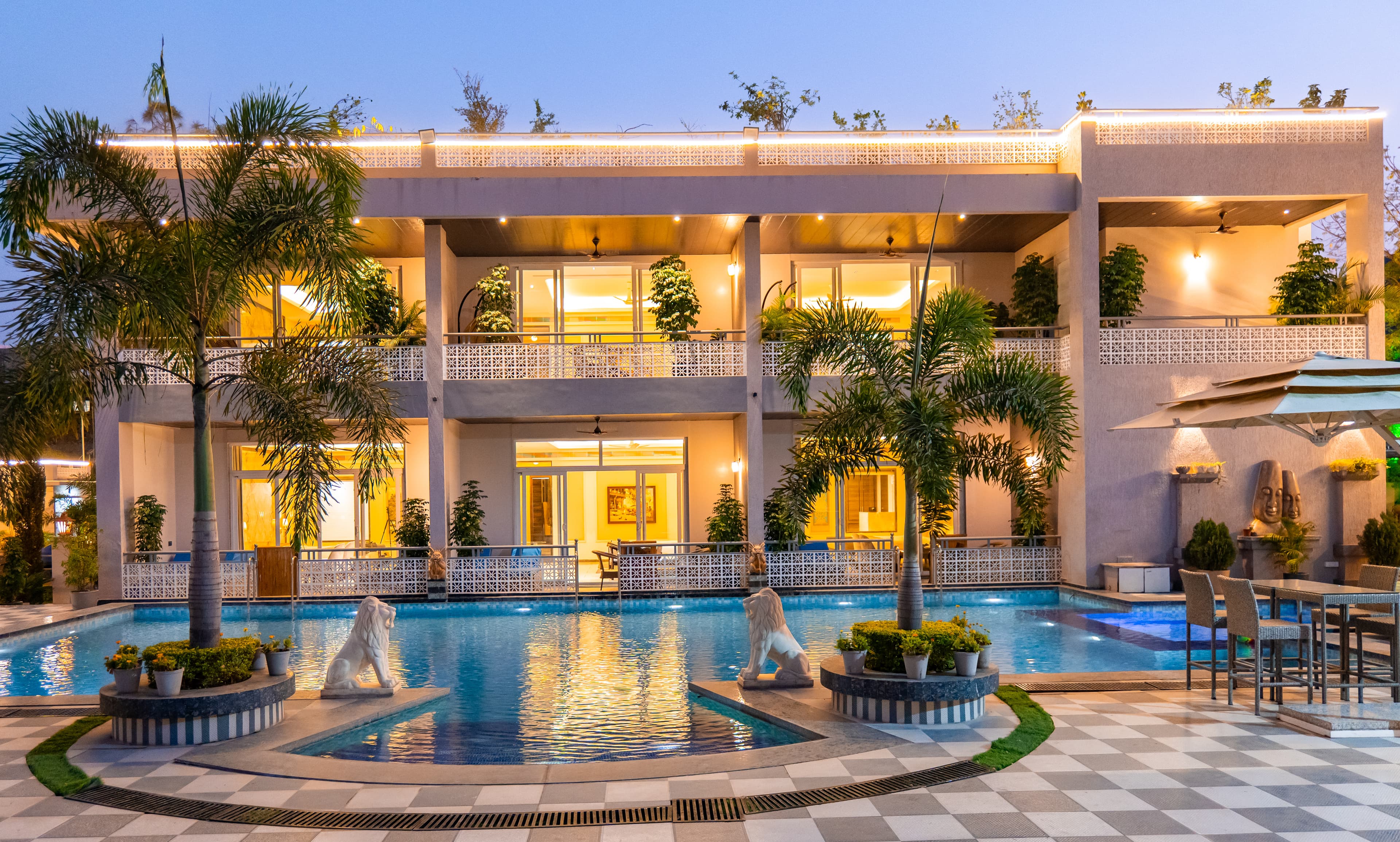 Mountain Creek  | Pet-friendly 1-Room Retreat With Shared Pool, Gazebo, Lounge Area, Game & gym zone| Near Fatehsagar Lake  - Image 4
