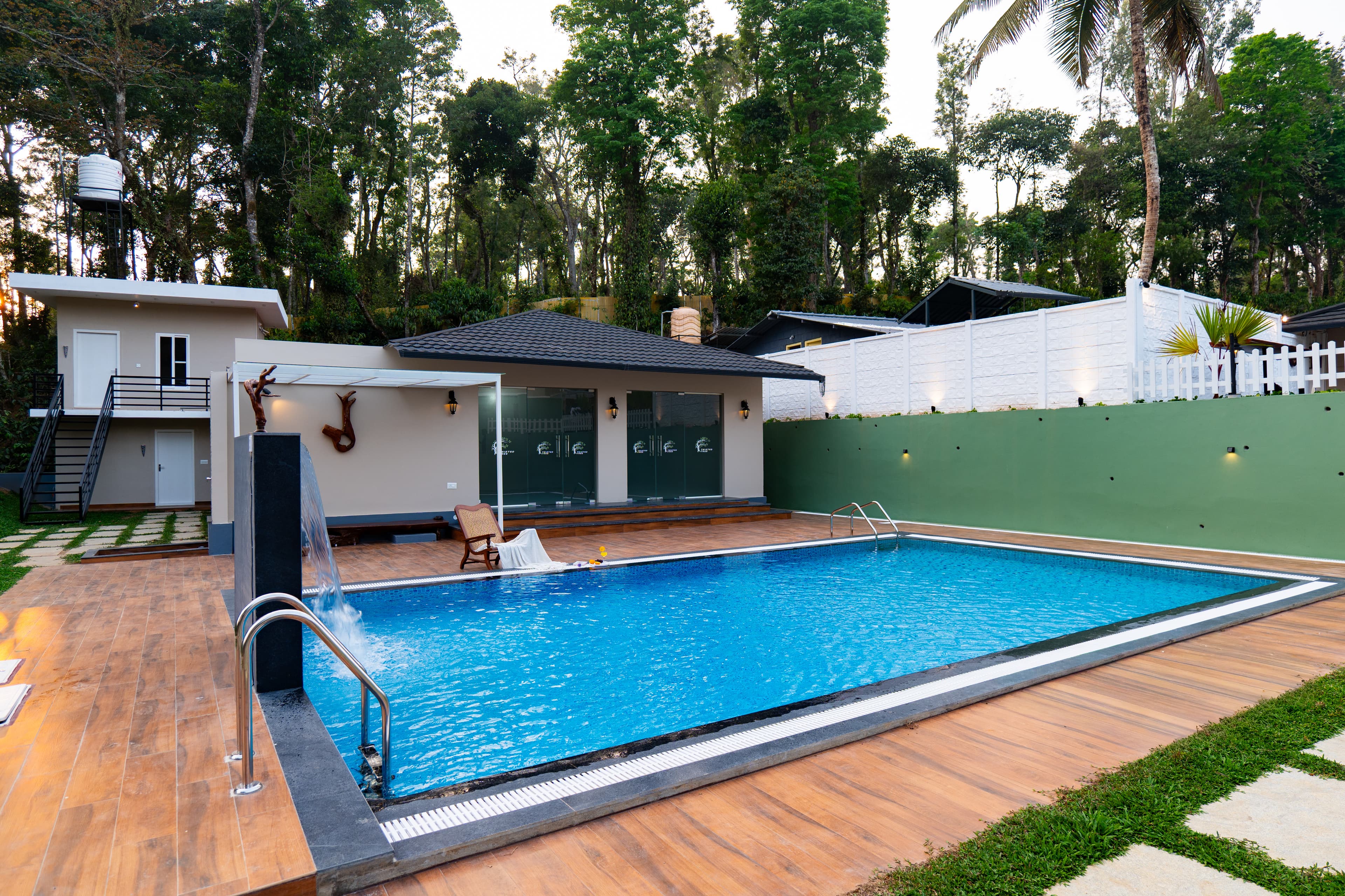 Twisted Tree Another | 1-Premium Room With Private Sit Out & Shared Pool - Image 3