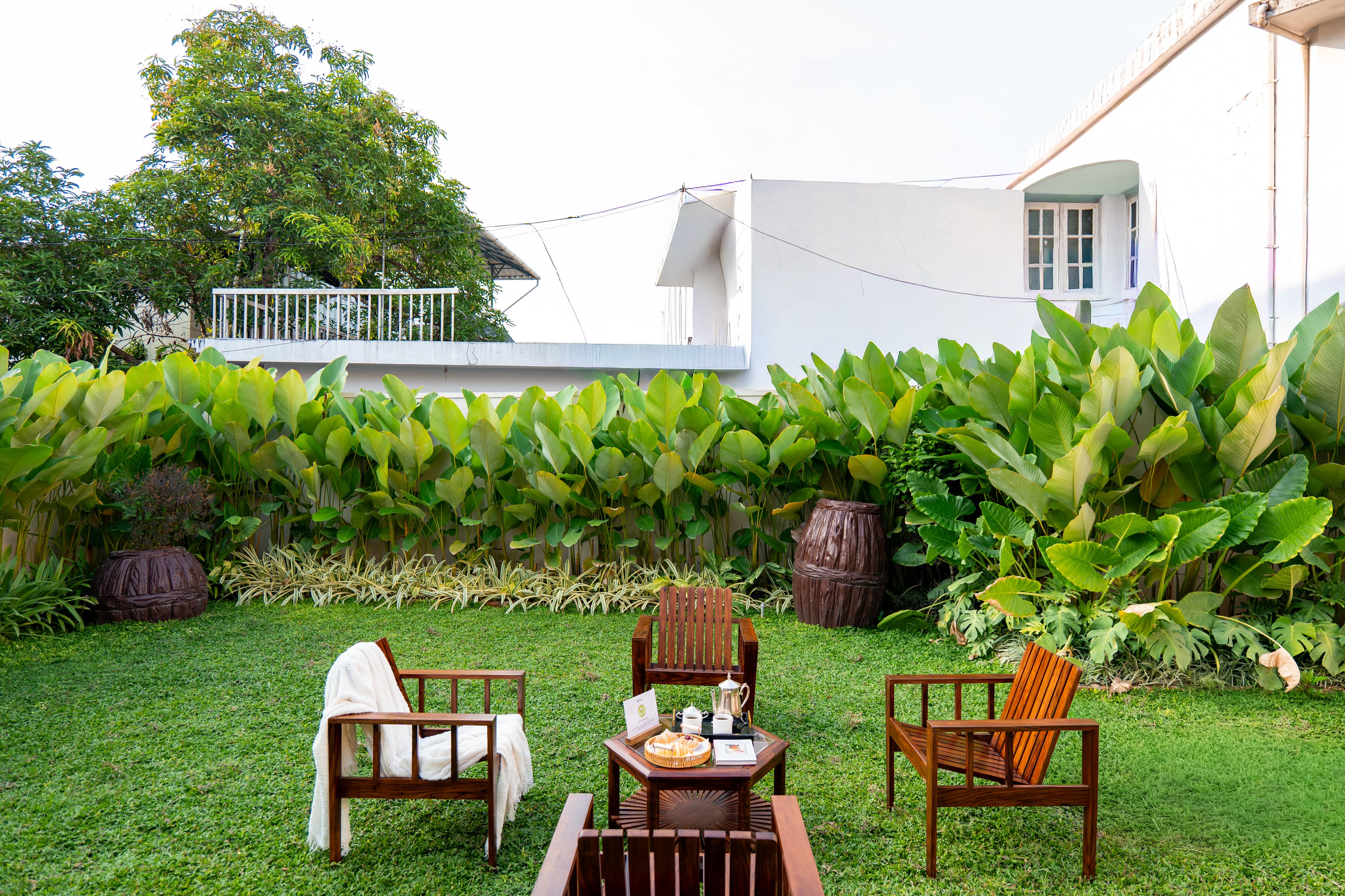 Valiyaveetil Mansion | 5-BHK Mansion With Private Pool, Home Theatre, Garden | Near New Marine Drive - Image 3