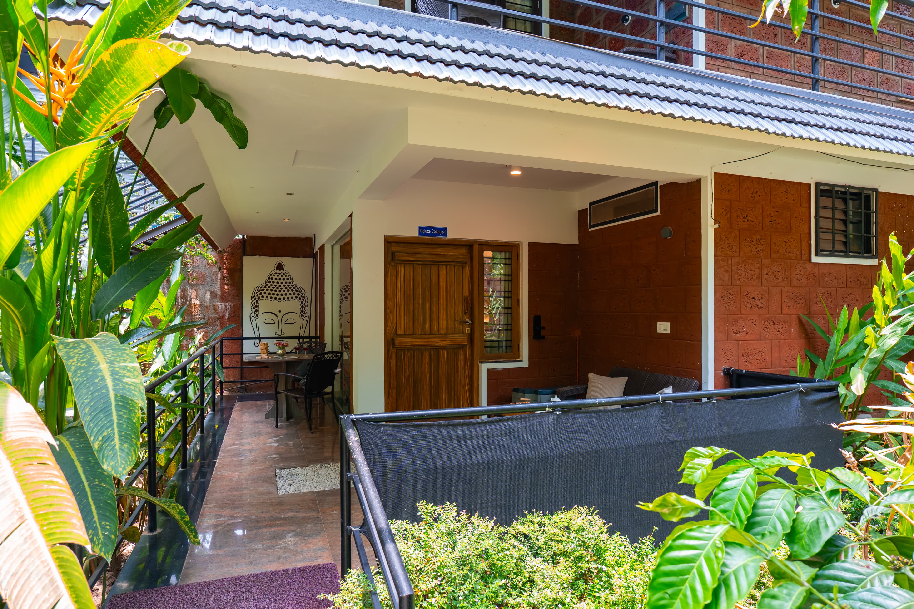 Avocado Cottages Deluxe Room | Pet-friendly Stay With Private Outdoor Seating Amid Avocado & Coffee Estate - Image 12