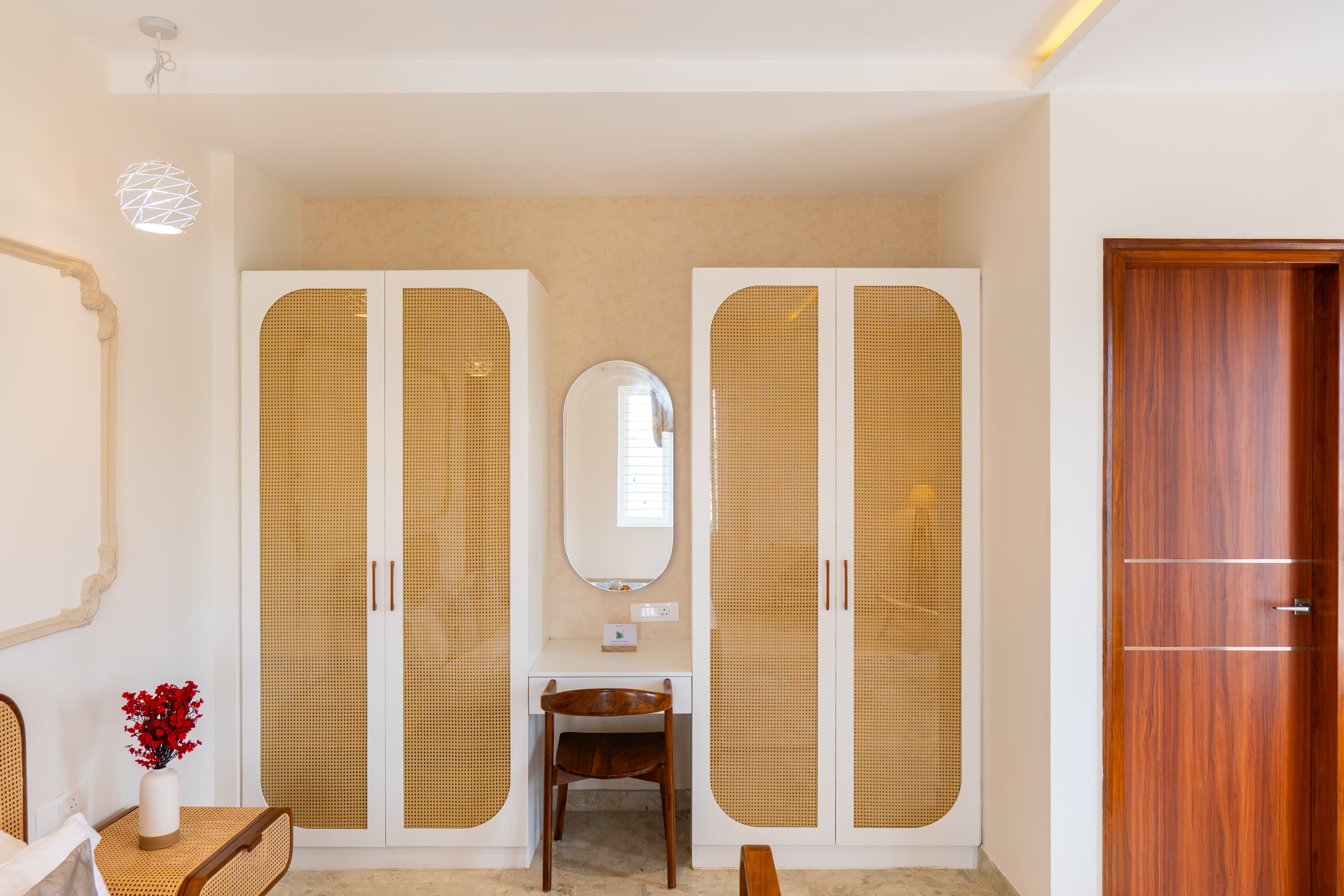 SLV Ventures Penthouse | Pet-friendly 4-BHK Apartment With Glass House & Panoramic City Views - Image 22