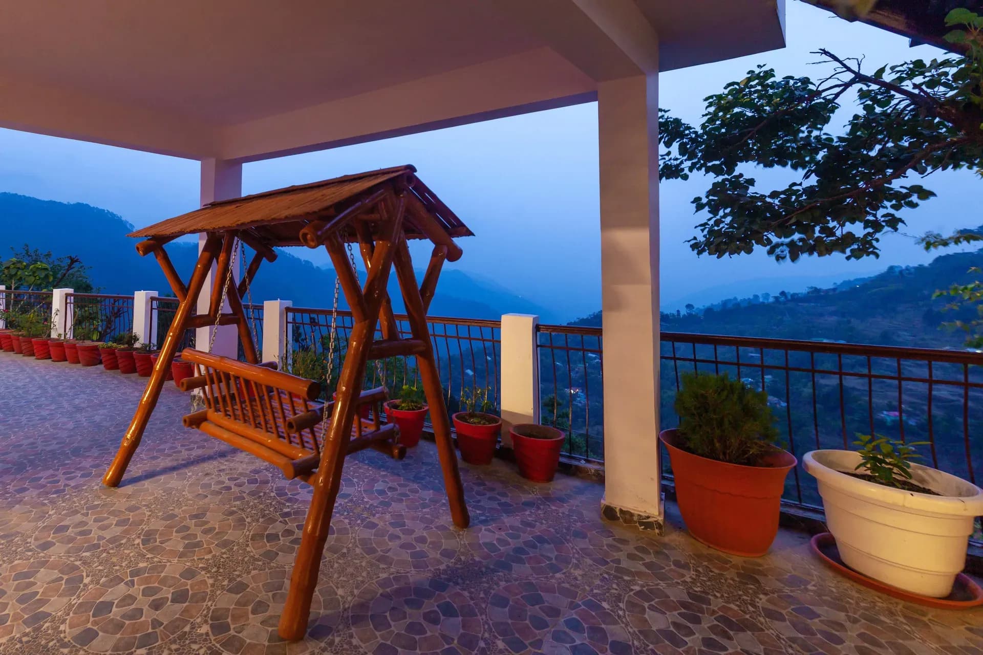 Amara Dawn | 4-BHK | Near Nainital Lake | Hill Views | Pet friendly  - Image 14