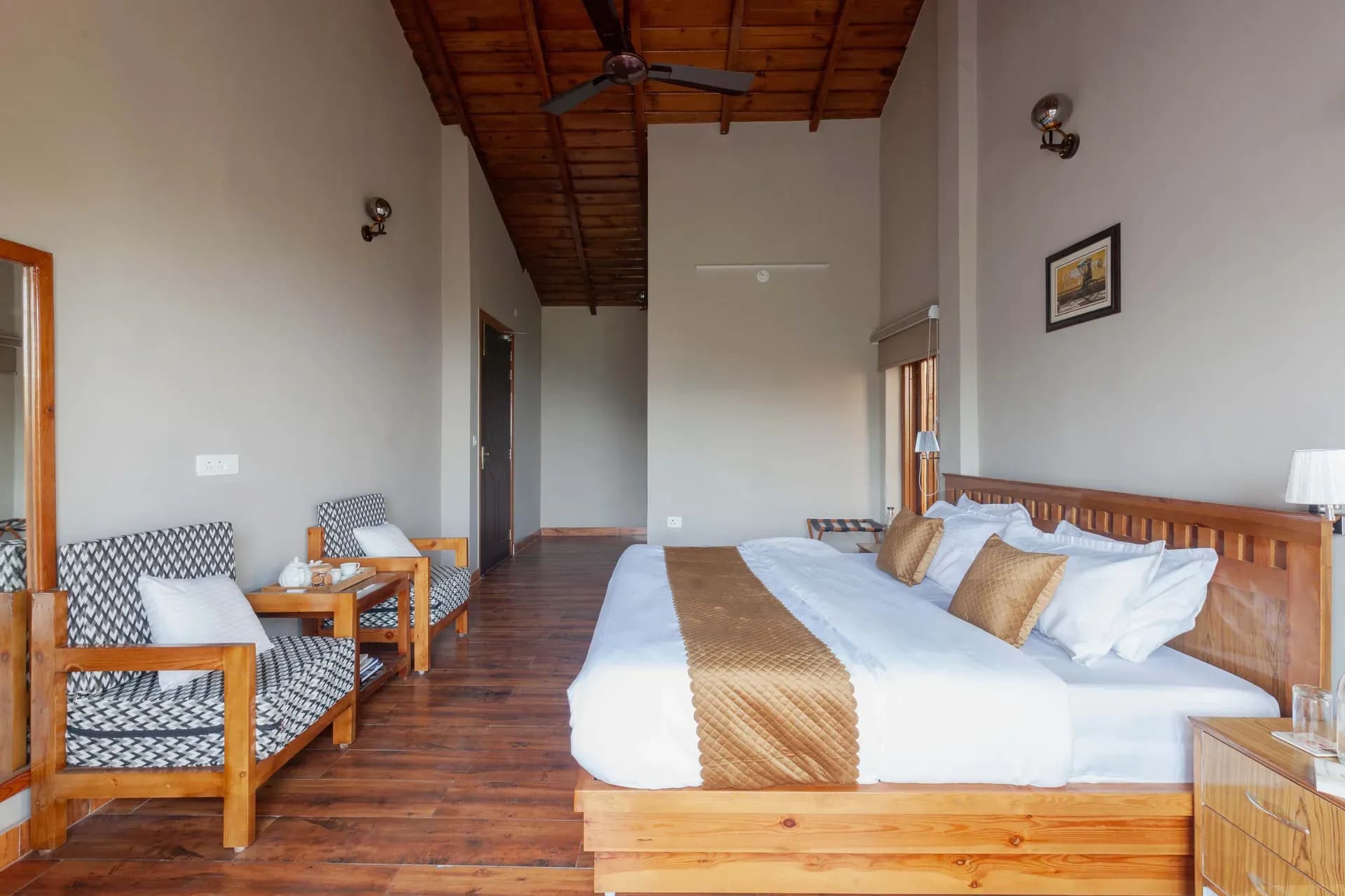 Amara Twilight | Pet-friendly 2-BHK Retreat Near Kainchi Dham With Scenic Views - Image 13