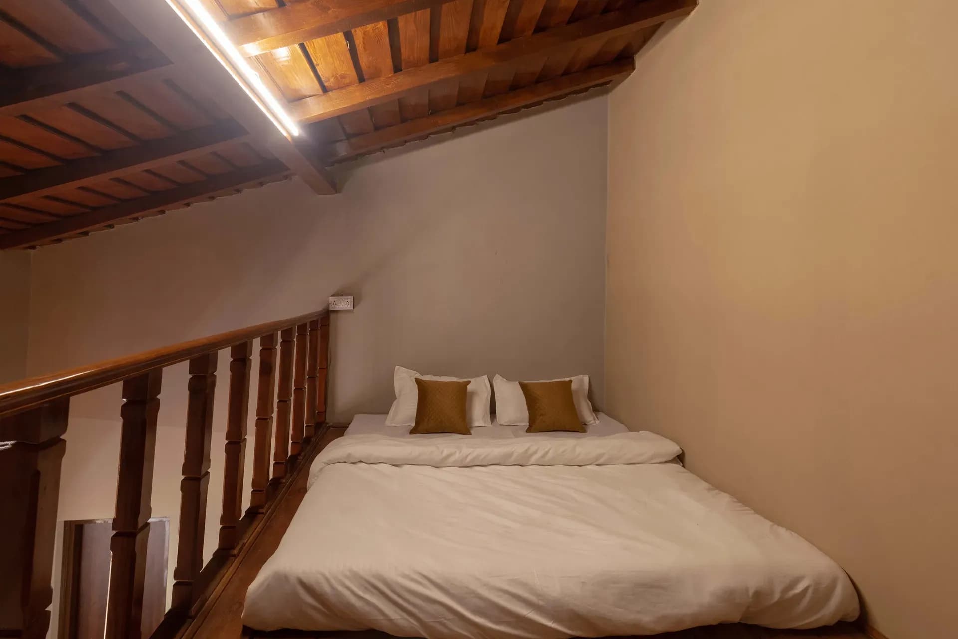 Amara Dusk | 4-BHK | Hill Views | Pet friendly | Proximity to Kainchi Dham  - Image 14